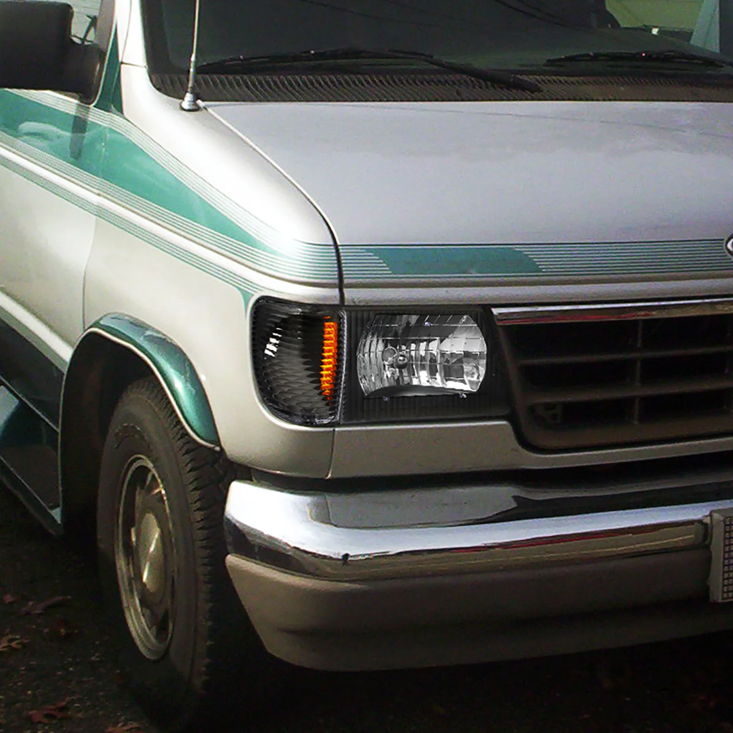 1992-2006 Ford Econoline Factory Style Crystal Headlights Matte Black/Clear - Image 10