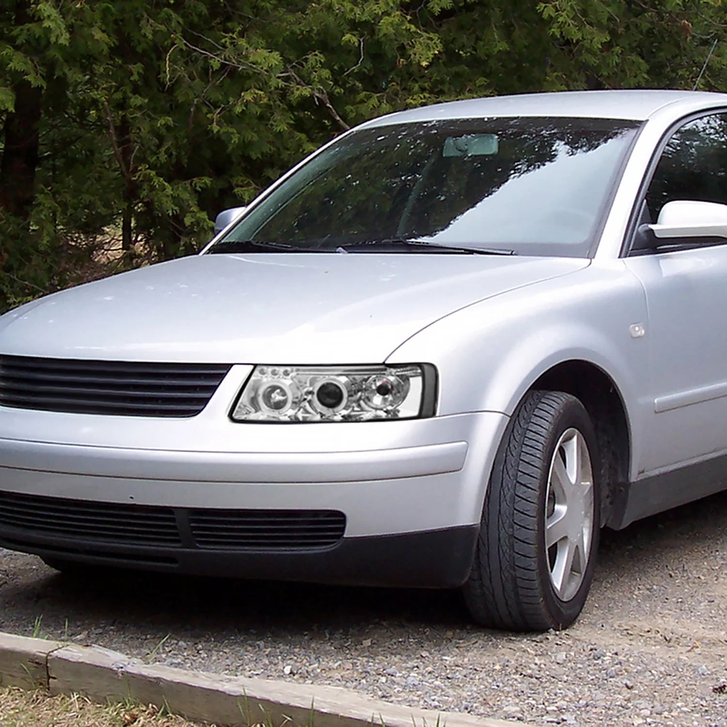 1997-2000 VW Passat Dual Halo Projector Headlights Chrome/Clear Lens - Image 9