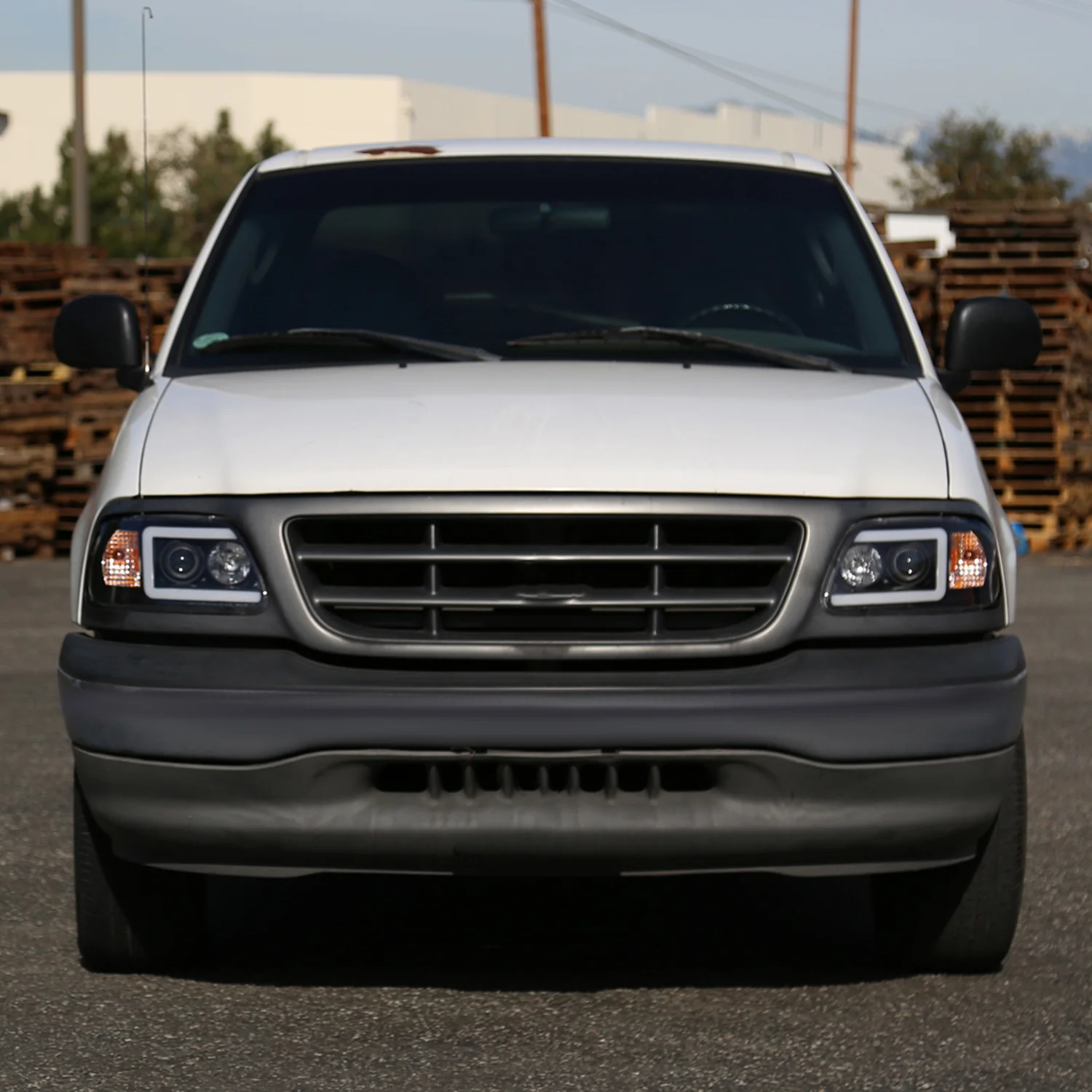 1997-2004 Ford F-150 / 1997-2002 Expedition LED C-Bar Projector Headlights Black - Image 9