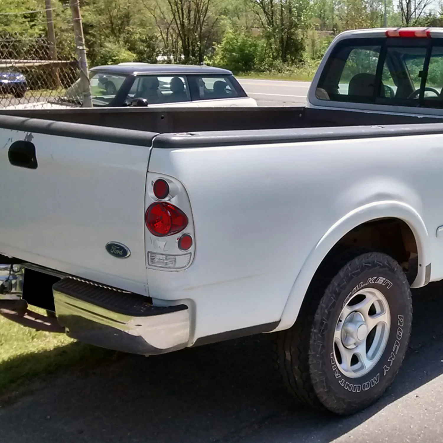 1997-2007 Ford F-150/F-250/F-350/F-450/F-550 Retro Tail Lights Chrome/Clear - Image 10