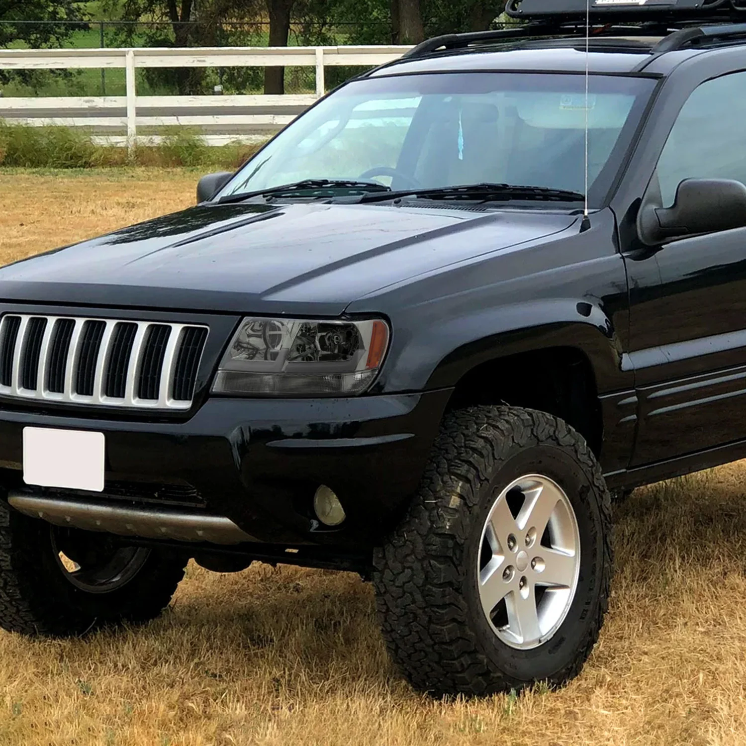 1999-2004 Jeep Grand Cherokee Factory Dual LED Bar Headlights Chrome/Smoke - Image 9