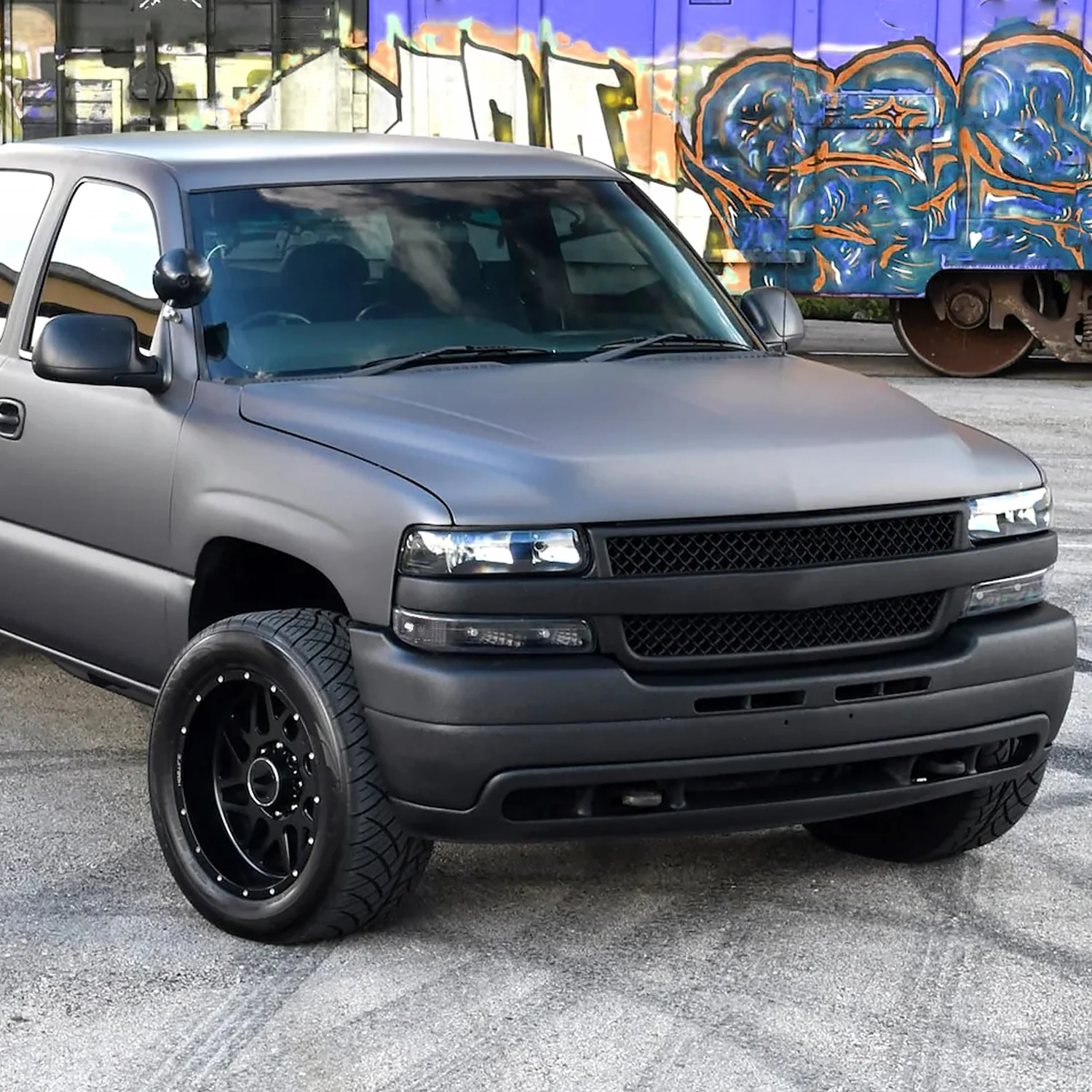 1999-2006 Chevy Silverado/Tahoe/Suburban Factory Headlights Matt Black/Clear - Image 10