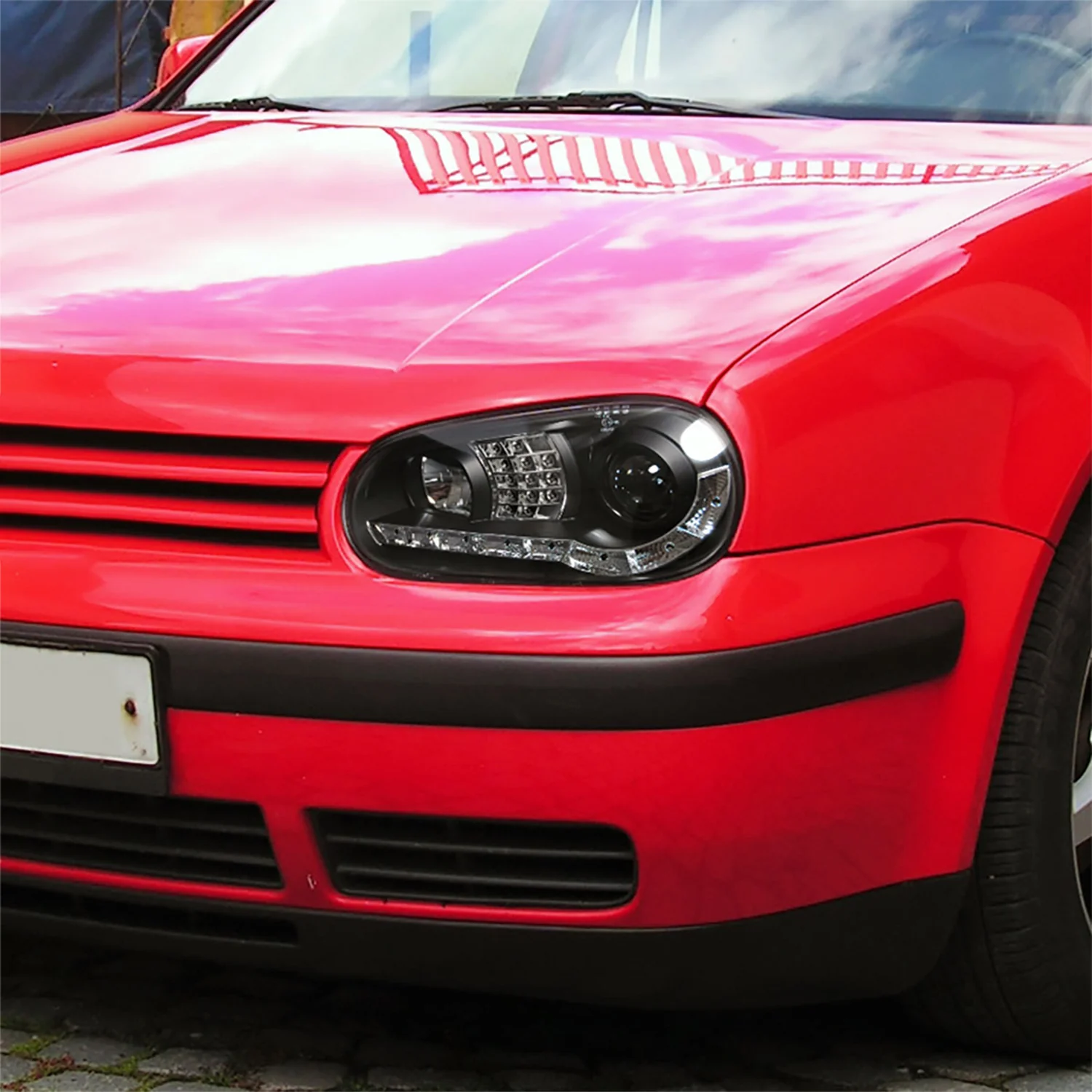 1999-2006 VW Golf Mk4 GTI/R32 Cabrio Headlights R8 LED Light&LED Signal Black - Image 10