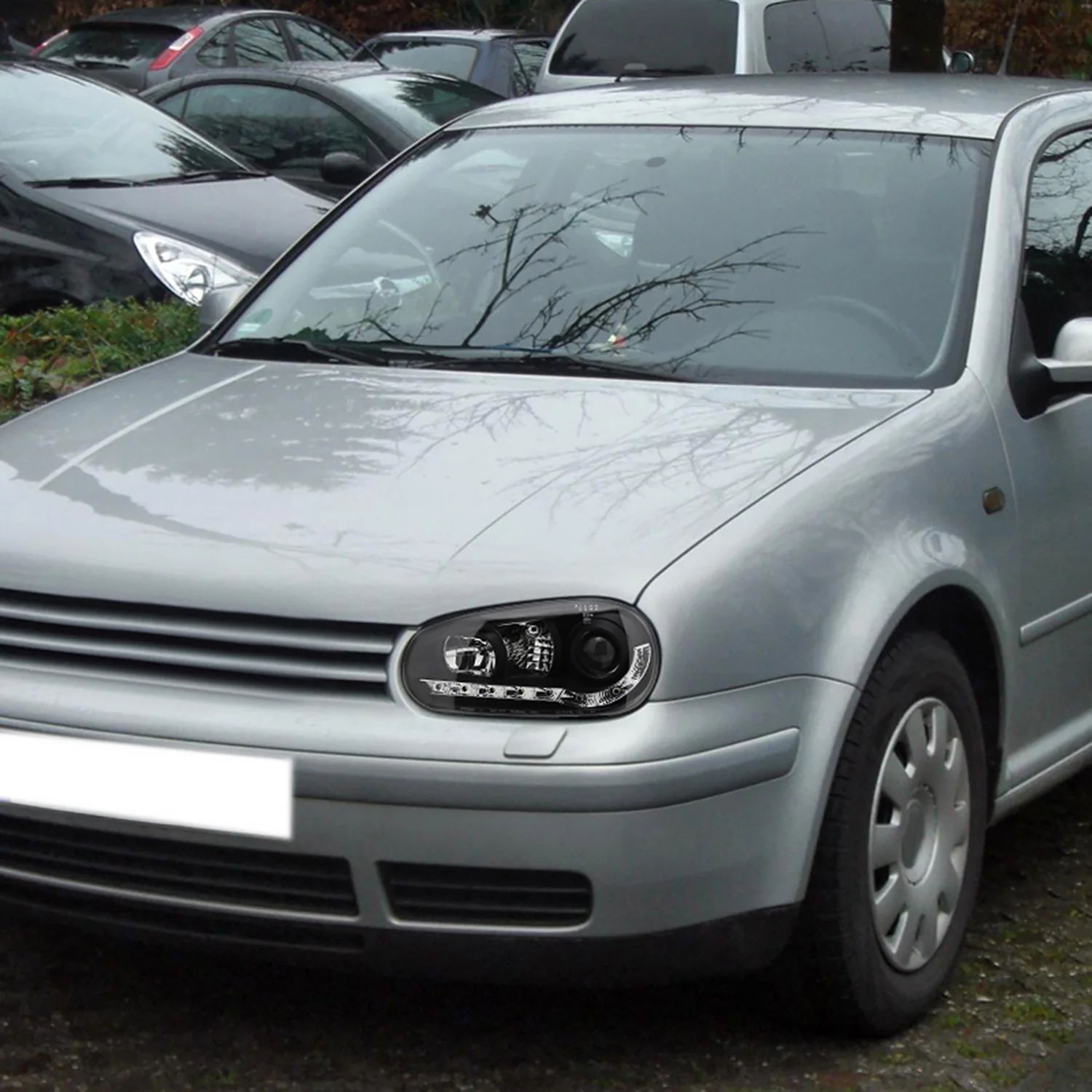 1999-2006 VW Golf Mk4 GTI/R32 Cabrio Projector Headlights R8 LED Light Black - Image 10