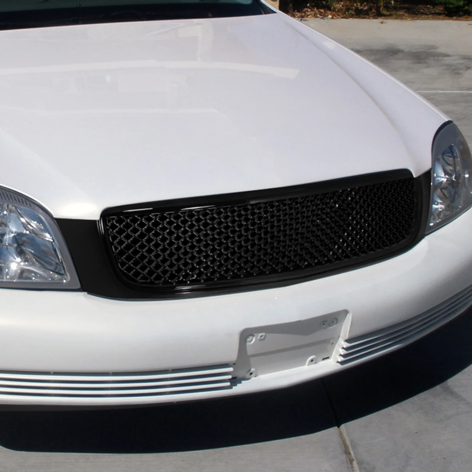 2000-2005 Cadillac Deville Glossy Black ABS Mesh Grille - Image 8