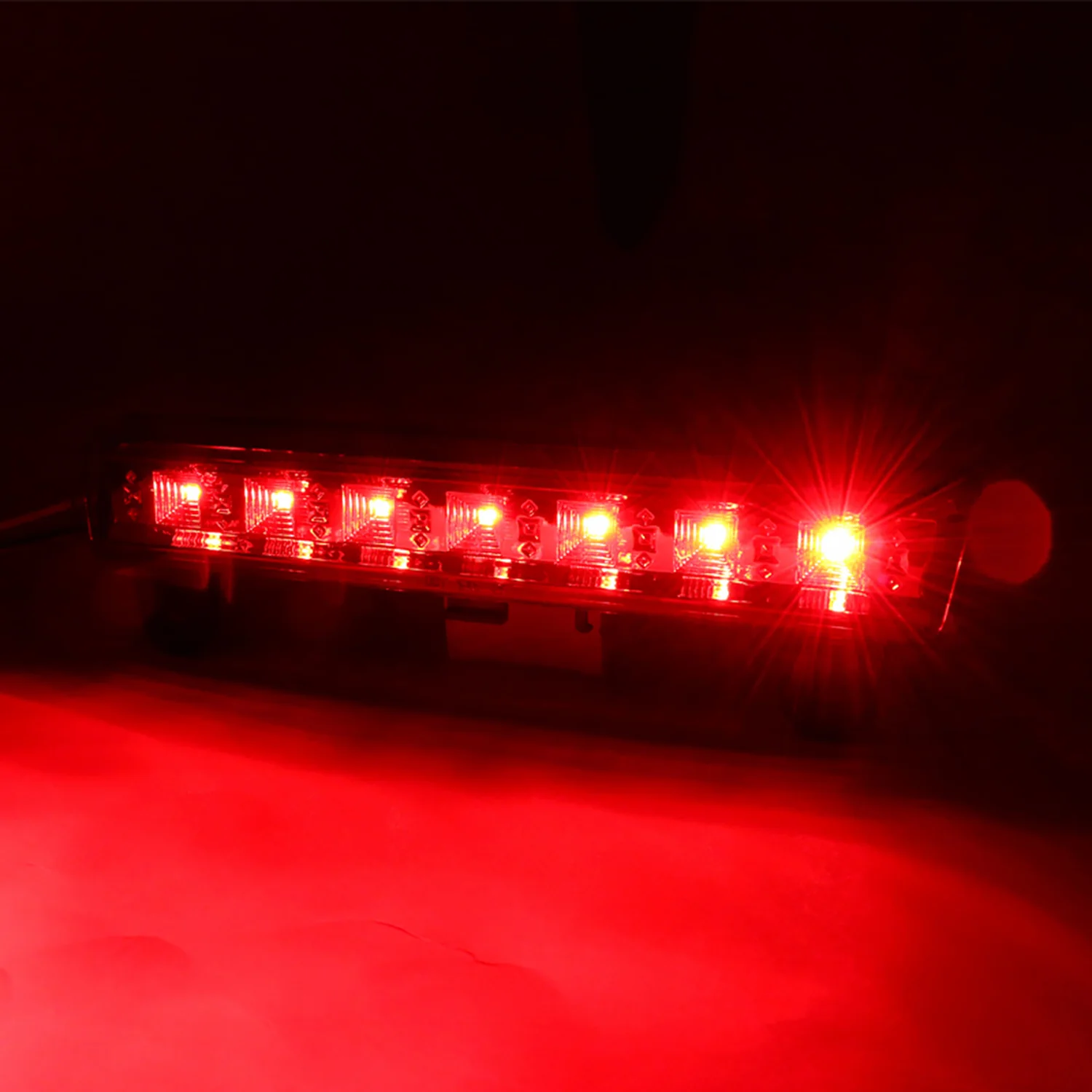 2000-2006 Chevy Suburban/Tahoe/Yukon/Yukon XL LED 3rd Brake Light Chrome/Clear - Image 2