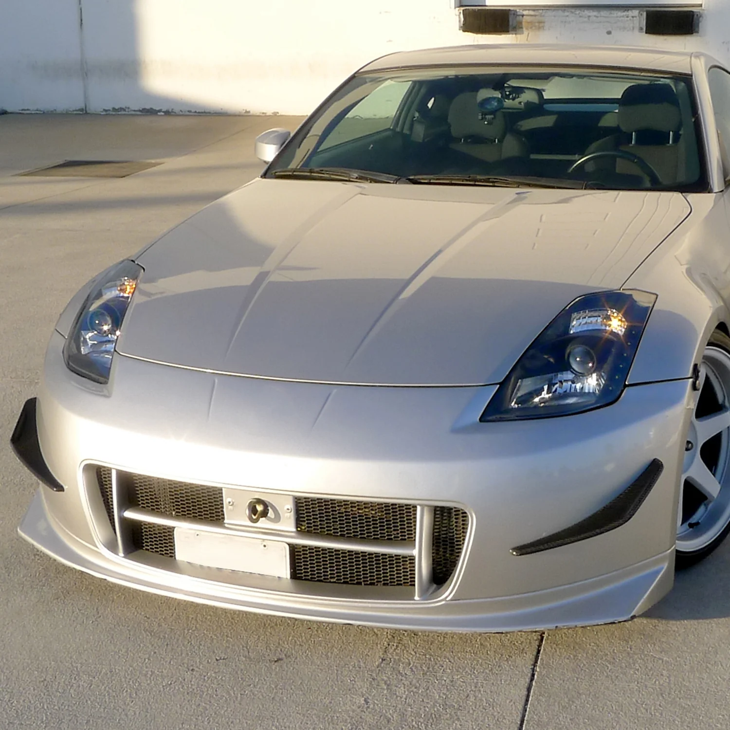 2003-2005 Nissan 350Z Projector Headlights Matte Black Housing/Clear Lens - Image 9
