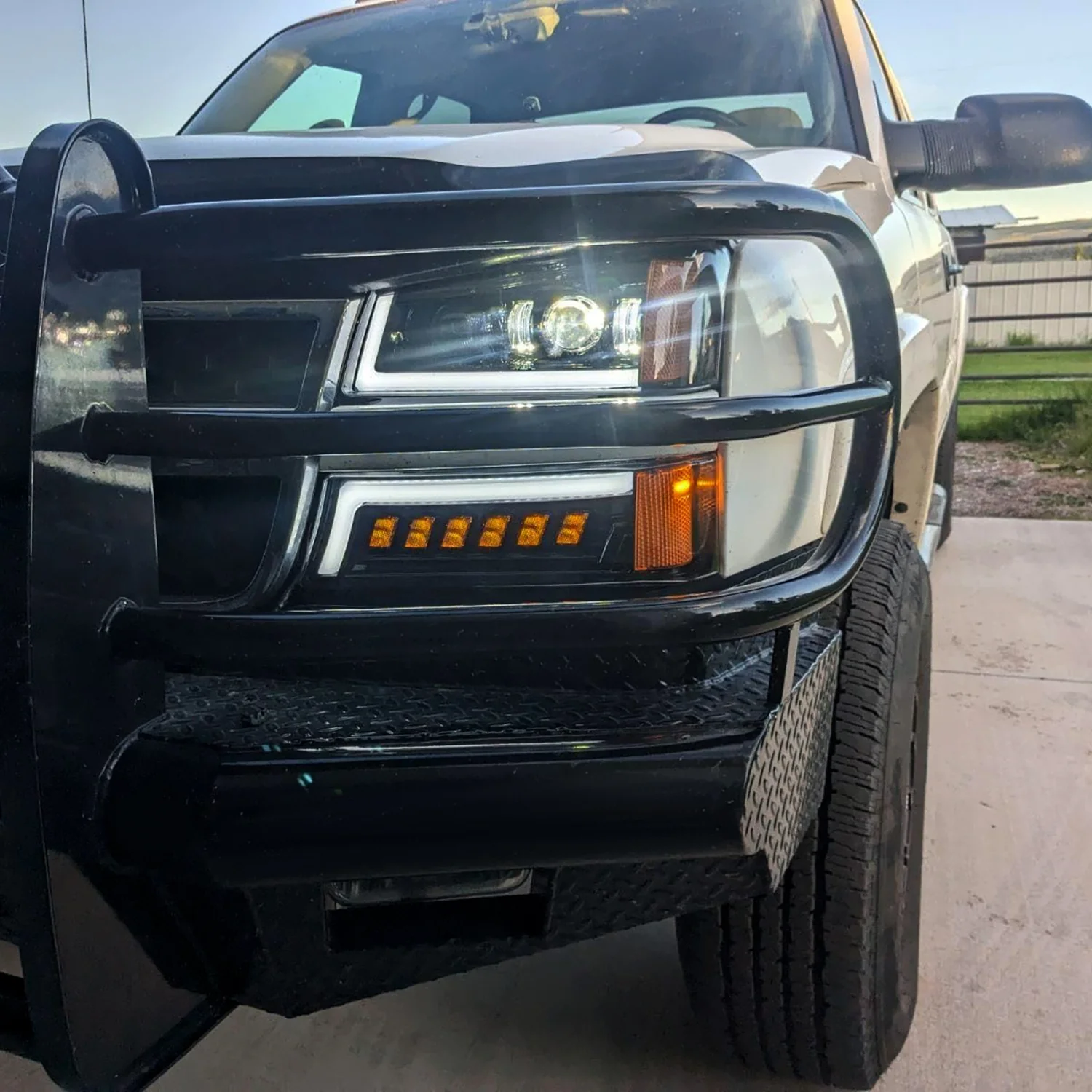 2003-2007 Chevy Silverado Avalanche LED Projector Headlights Bumper Lights - Image 9