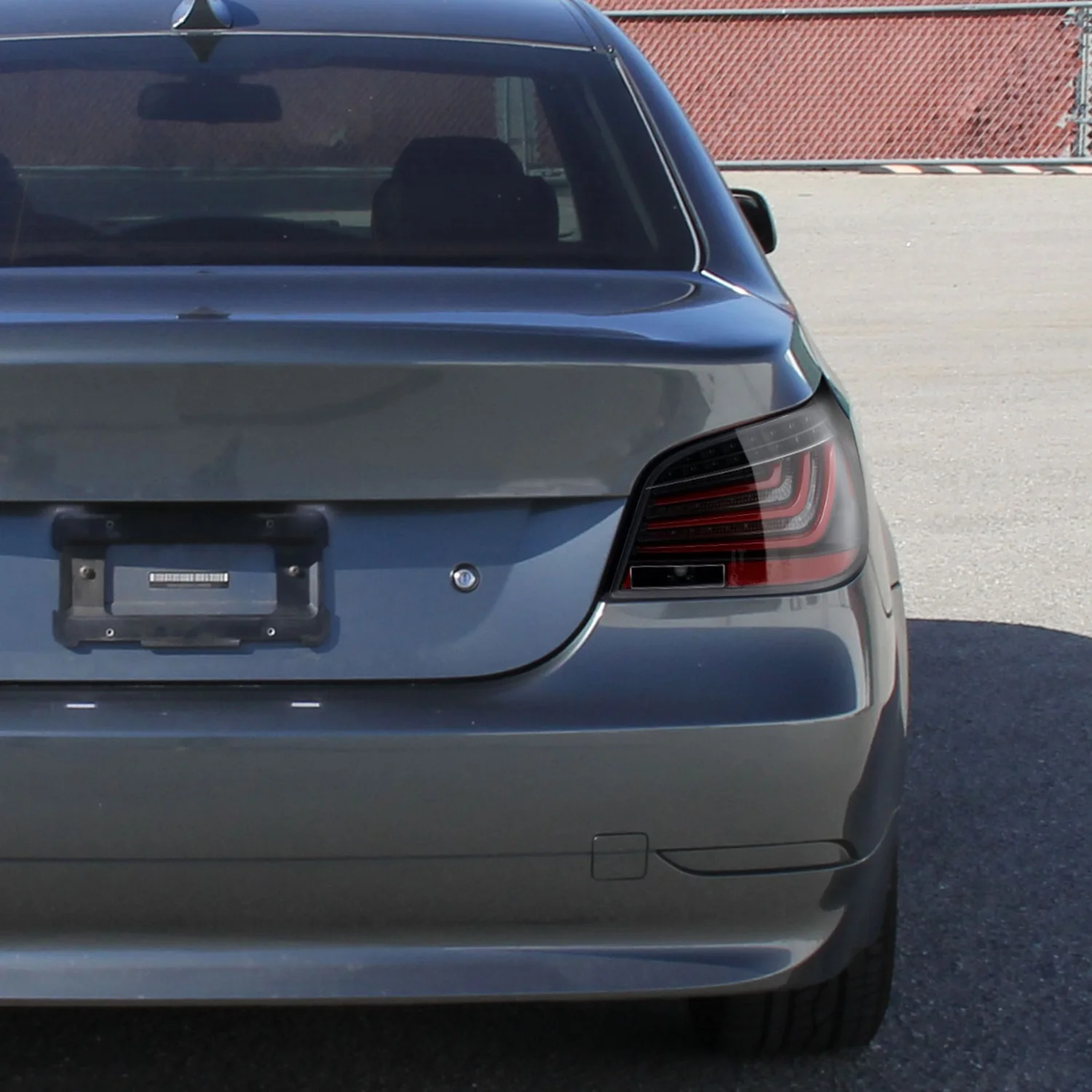 2004-2007 BMW E60 5 Series Sedan LED Tail Lights Black Housing/Clear Lens - Image 9