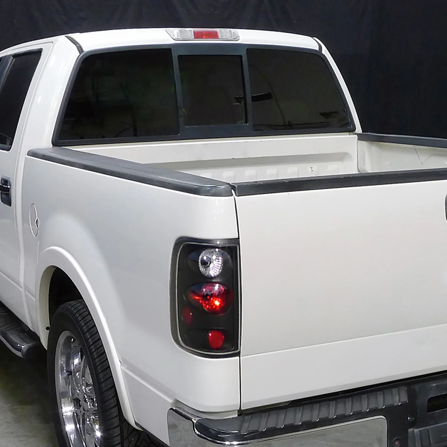 2004-2008 Ford F-150 Styleside Tail Lights Matte Black Housing/Clear Lens - Image 10