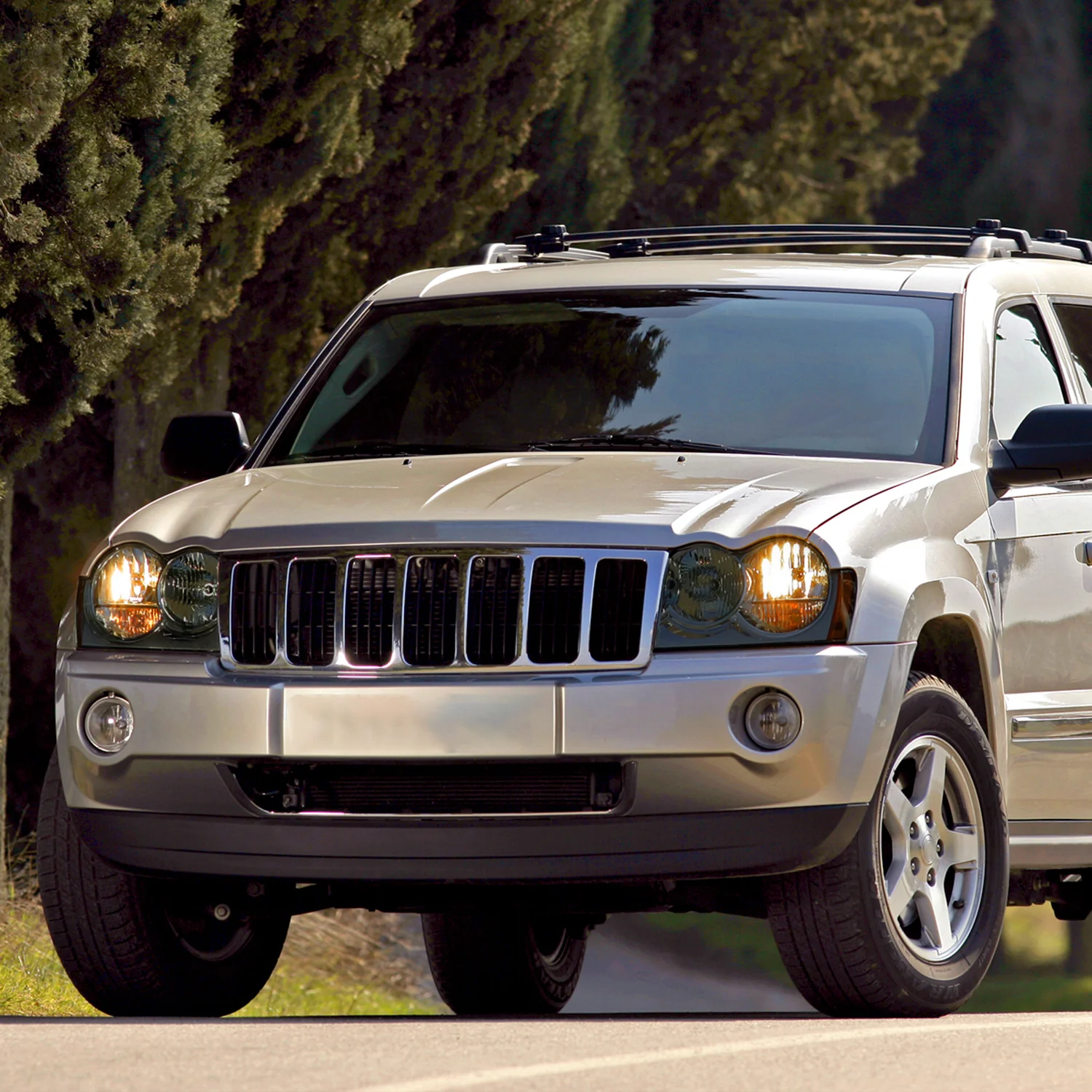 2005-2007 Jeep Grand Cherokee Factory Style Headlights Chrome/Smoke Lens - Image 9
