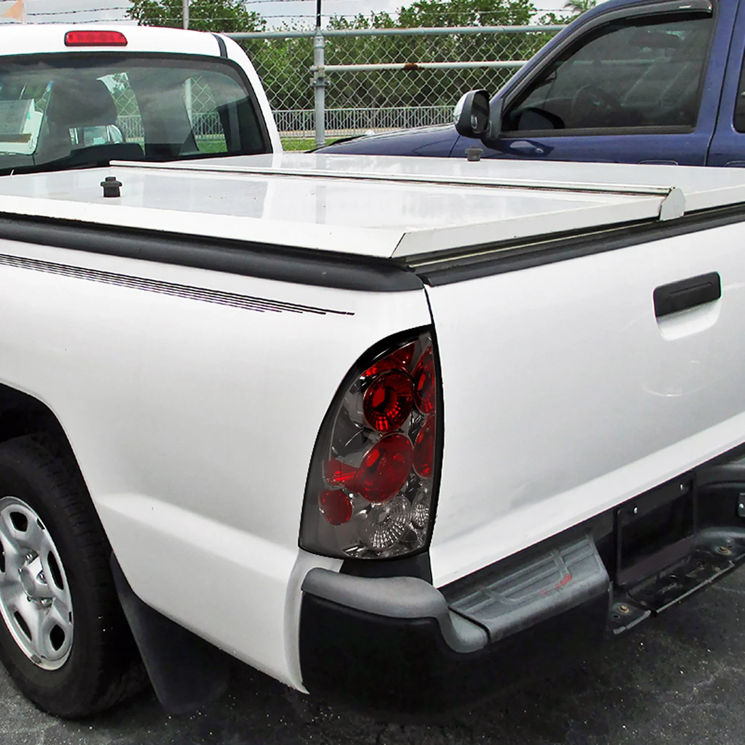 2005-2008 Toyota Tacoma Tail Lights Chrome Housing/Smoke Lens - Image 10