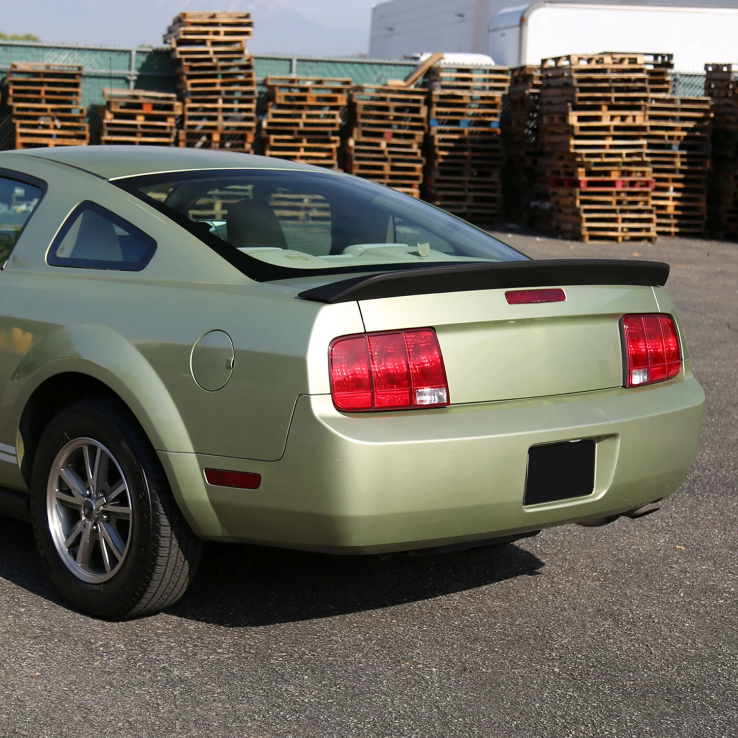 2005-2009 Ford Mustang Matte Black ABS Ducktail Style Rear Spoiler - Image 10