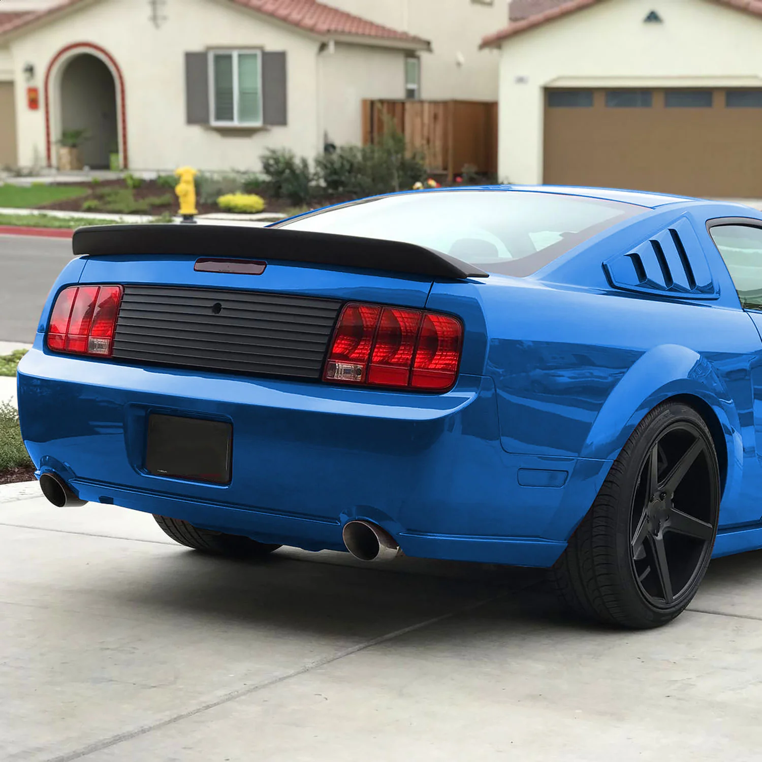 2005-2009 Ford Mustang Matte Black ABS Ducktail Style Rear Spoiler - Image 9