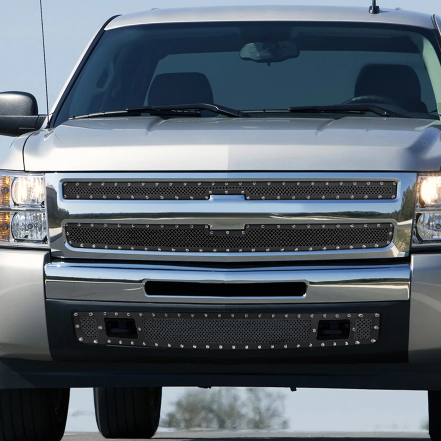 2007-2013 Chevy Silverado 1500/1500HD Rivet Black Steel 3PC Mesh Grille insert - Image 10