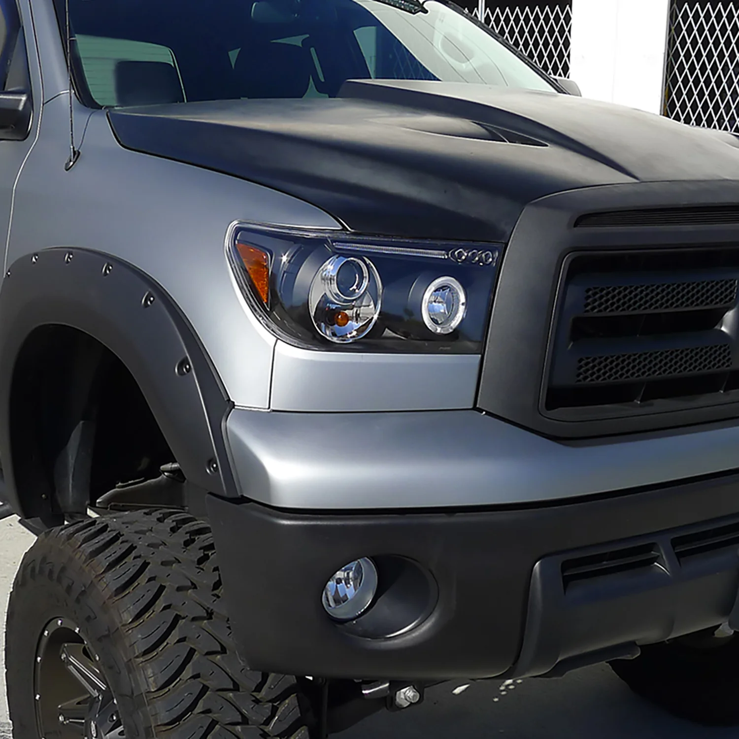 2007-2013 Toyota Tundra/ 08-2017 Sequoia Single Halo Projector Headlights Black - Image 10