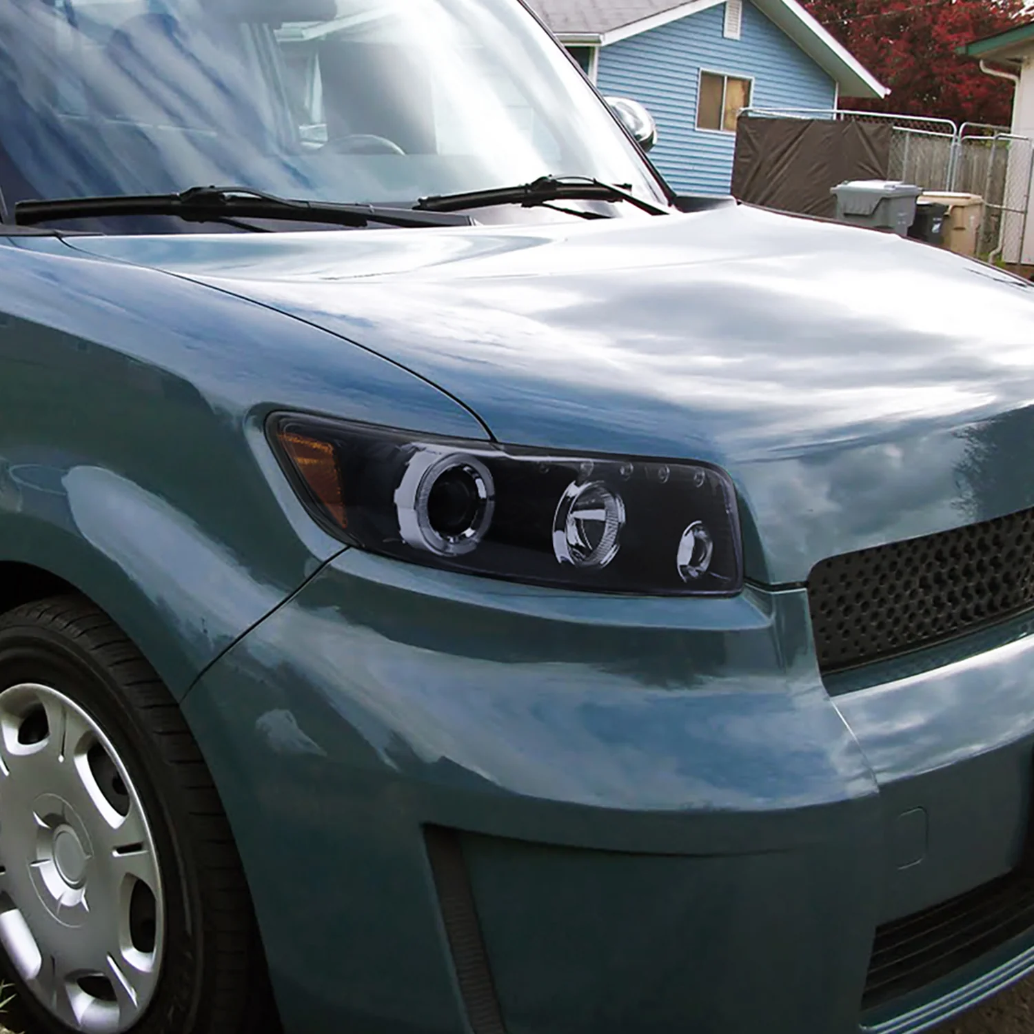 2008-2010 Scion xB Single Halo Projector Headlights Glossy Black/Smoke Lens - Image 9