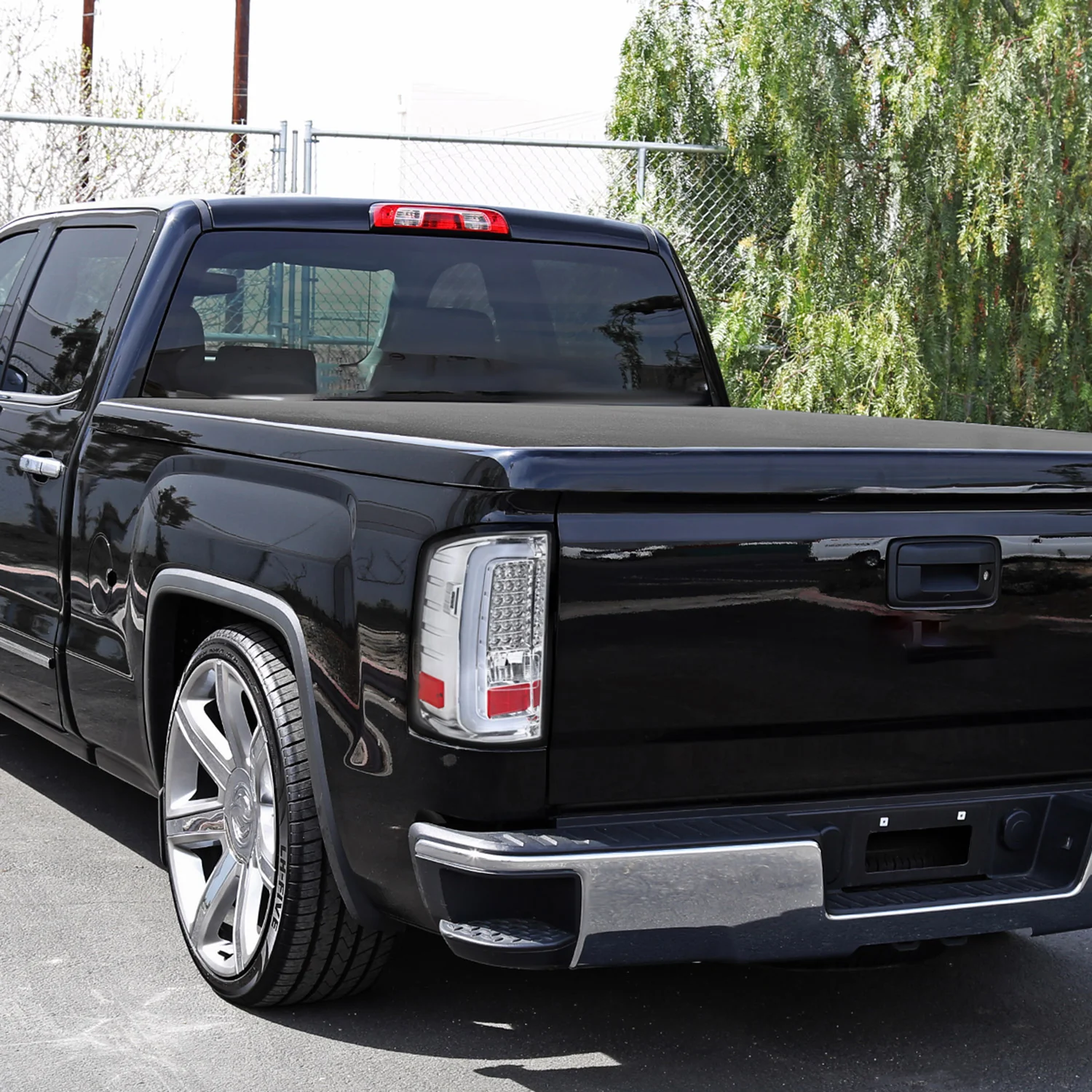 2014-2018 GMC Sierra 1500/2500HD/3500HD LED Tail Lights Chrome/Clear Lens - Image 10