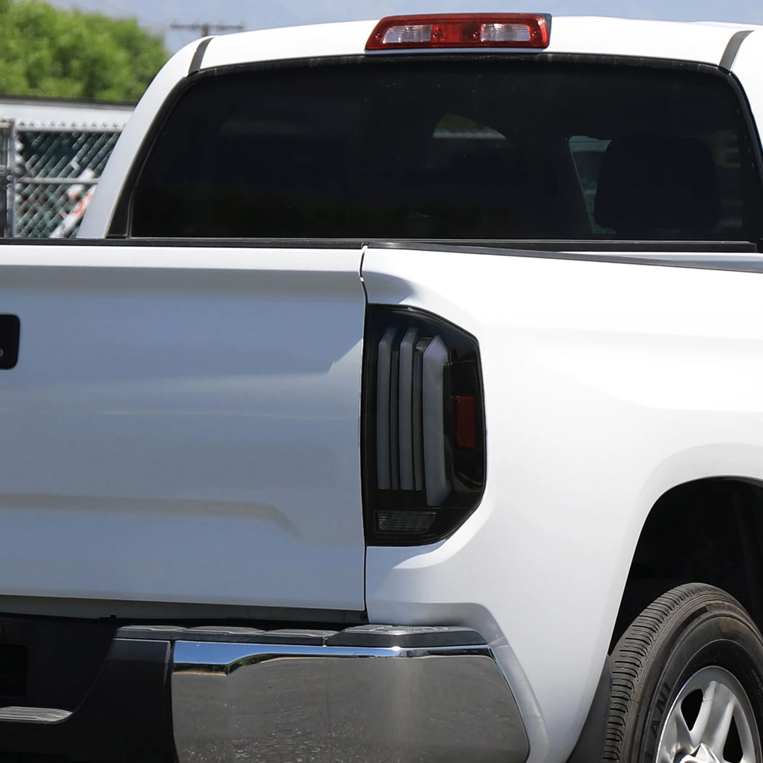 2014-2021 Toyota Tundra Facelift LED Tail Lights Turn Signal Matt Black/Smoke - Image 10