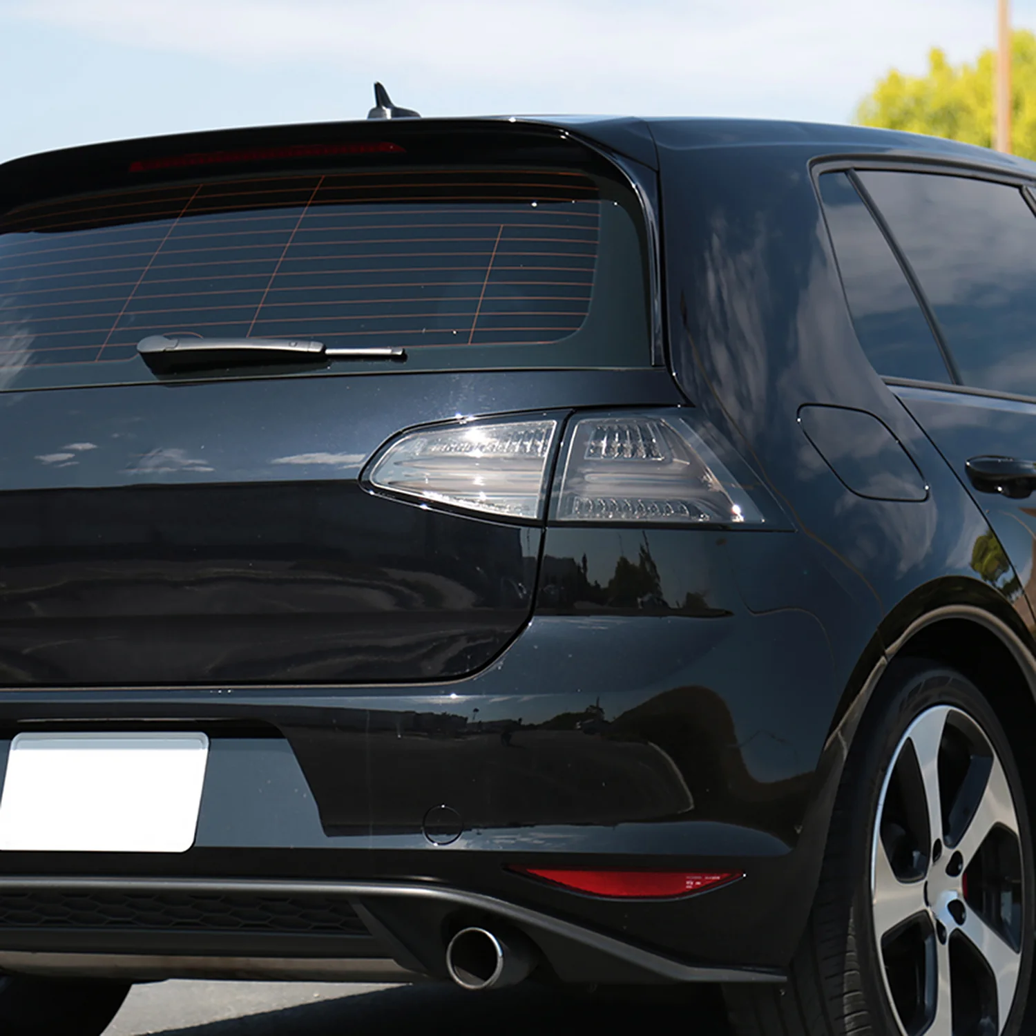 2015-2017 VW Golf/GTI LED Tail Lights Chrome Housing/Smoke Lens - Image 10