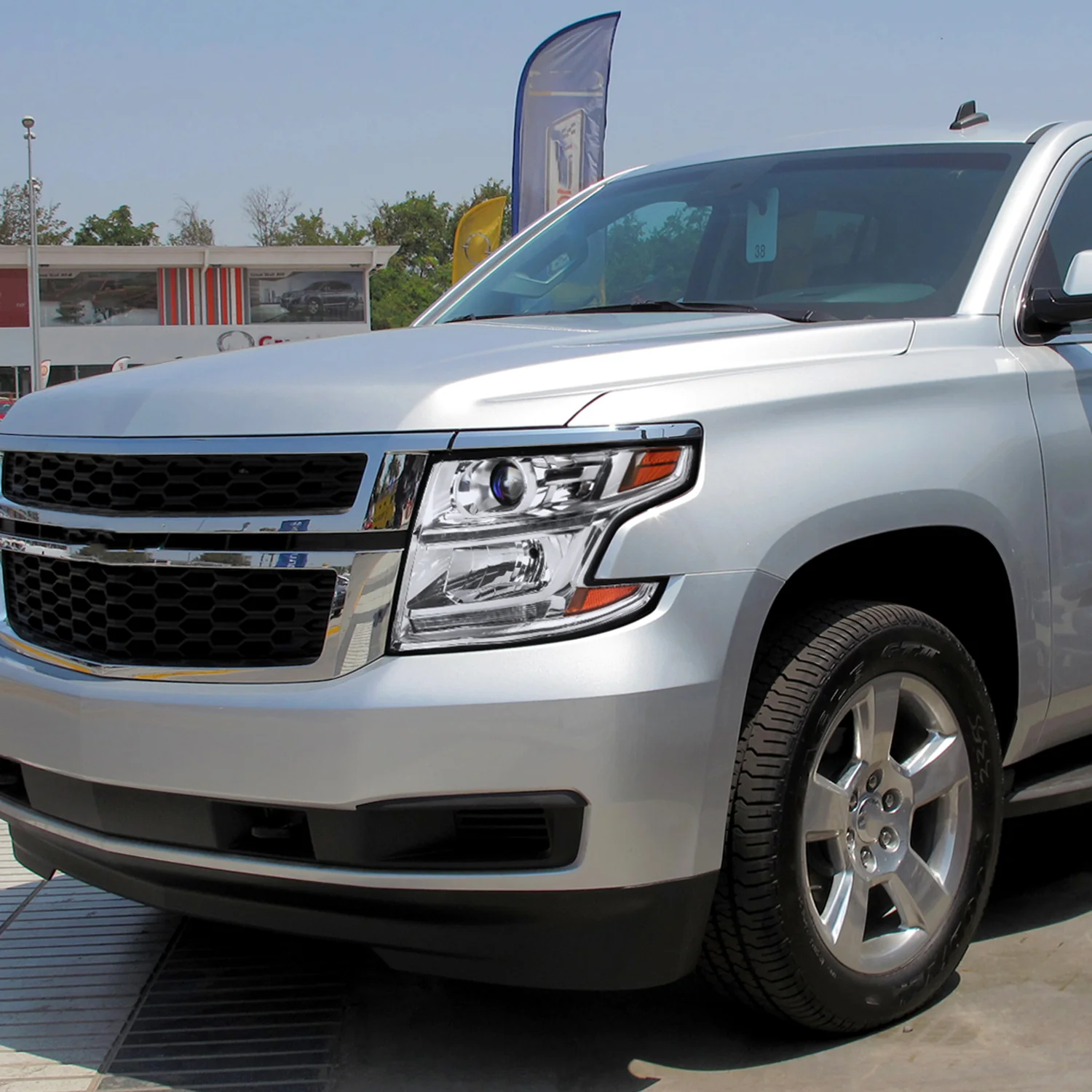 2015-2020 Chevy Tahoe Suburban/ 16-202019 Suburban 3500HD Headlights LED Light - Image 9