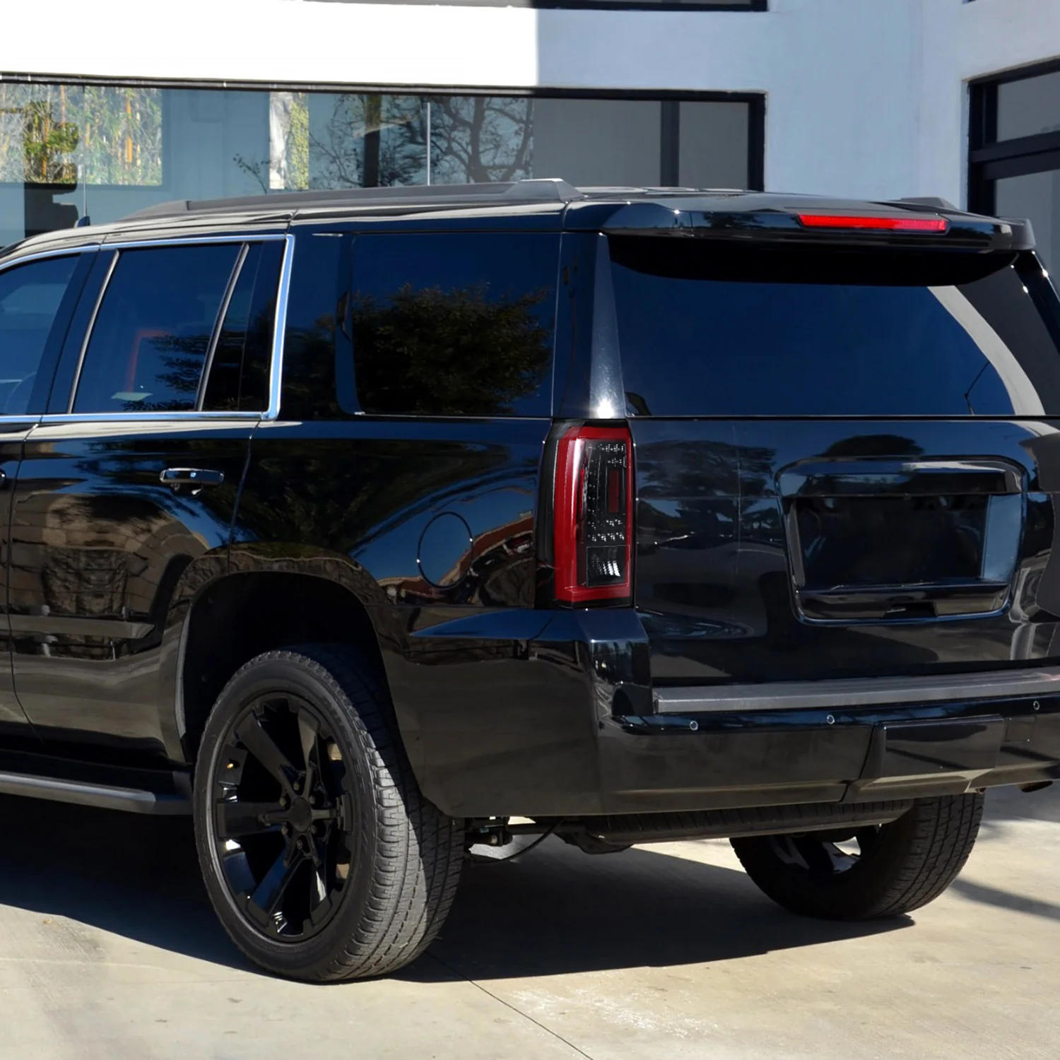 2015-2020 Chevy Tahoe/Suburban LS LT LTZ LED Tail Lights Jet Black/Clear - Image 9