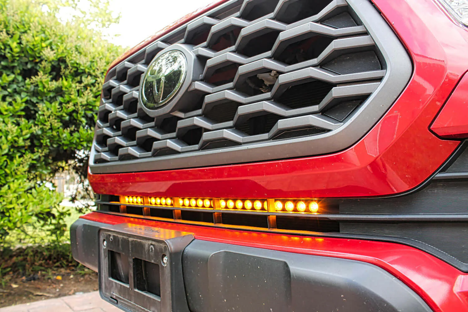 2016-2023 Toyota Tacoma Single 30in Light Bar - Image 2