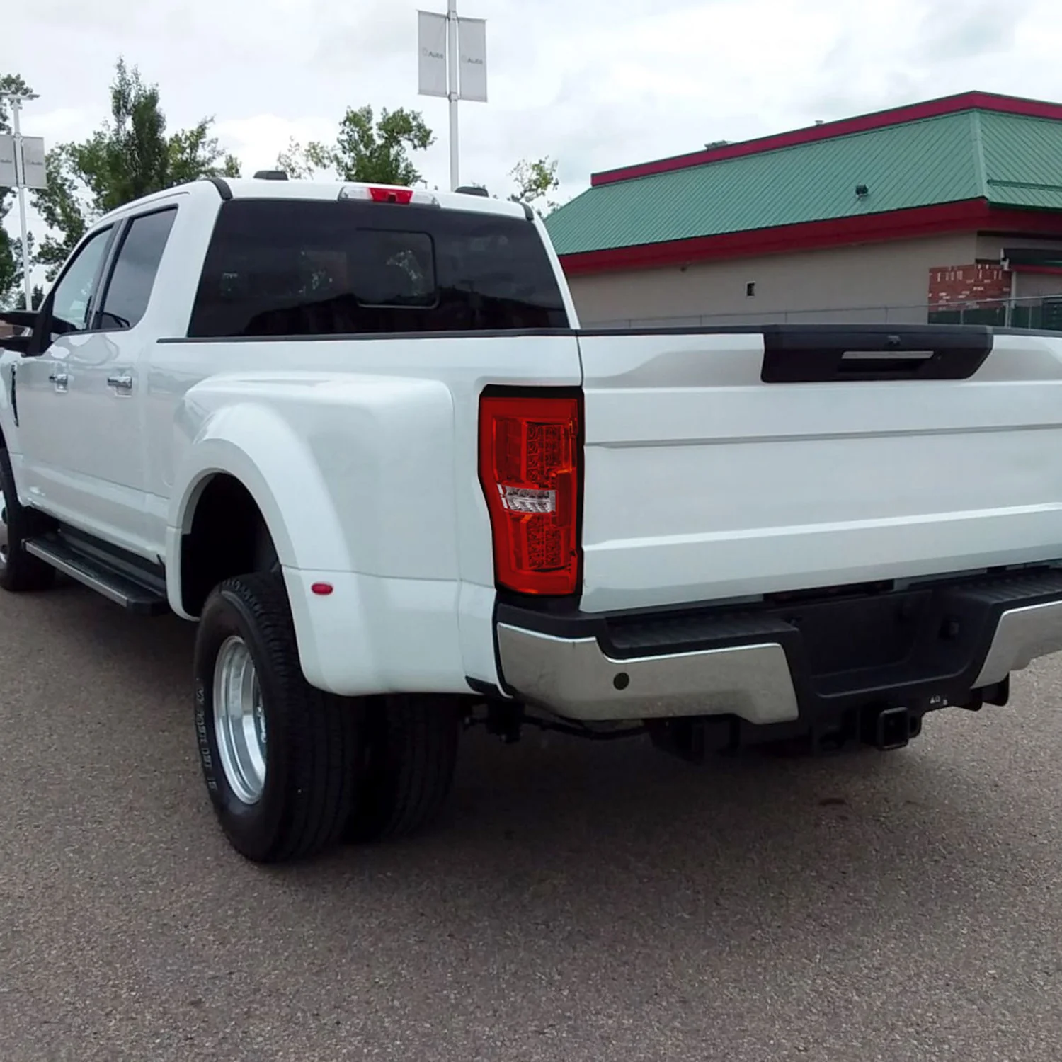 2017-2019 Ford F-250/350/450/550 Super Duty LED Bar Tail Lights Chrome/Red - Image 10