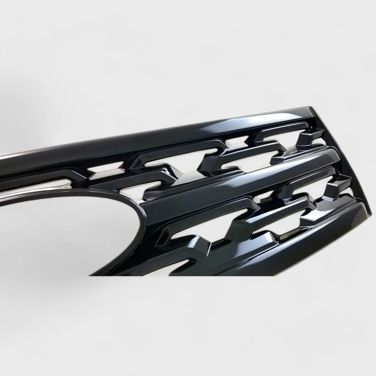 2018-2019 Ford Explorer Grille Overlay Gloss Black 1Pcs ABS Plastic - Image 2