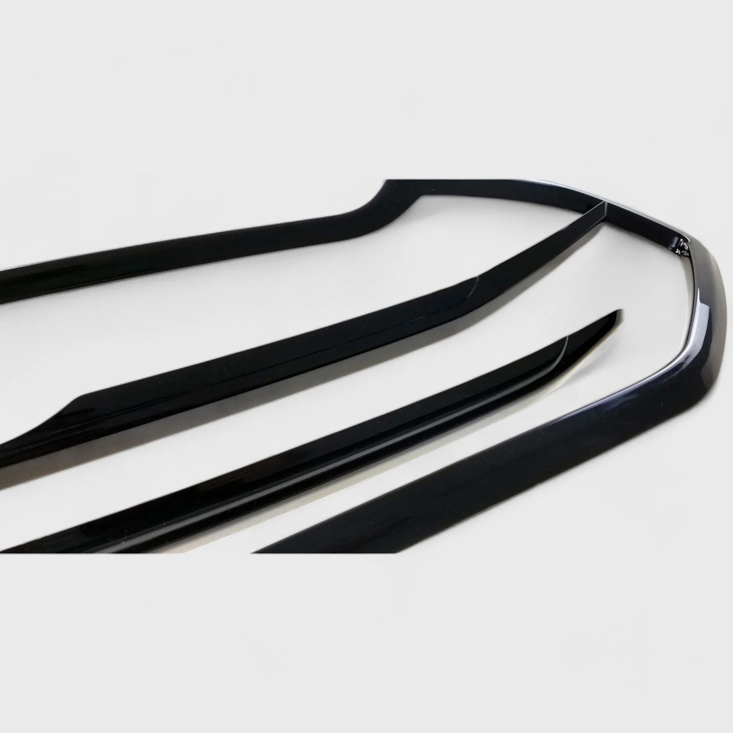 2018-2022 Ford Ecosport Grille Overlay Gloss Black 3Pcs ABS Plastic - Image 2