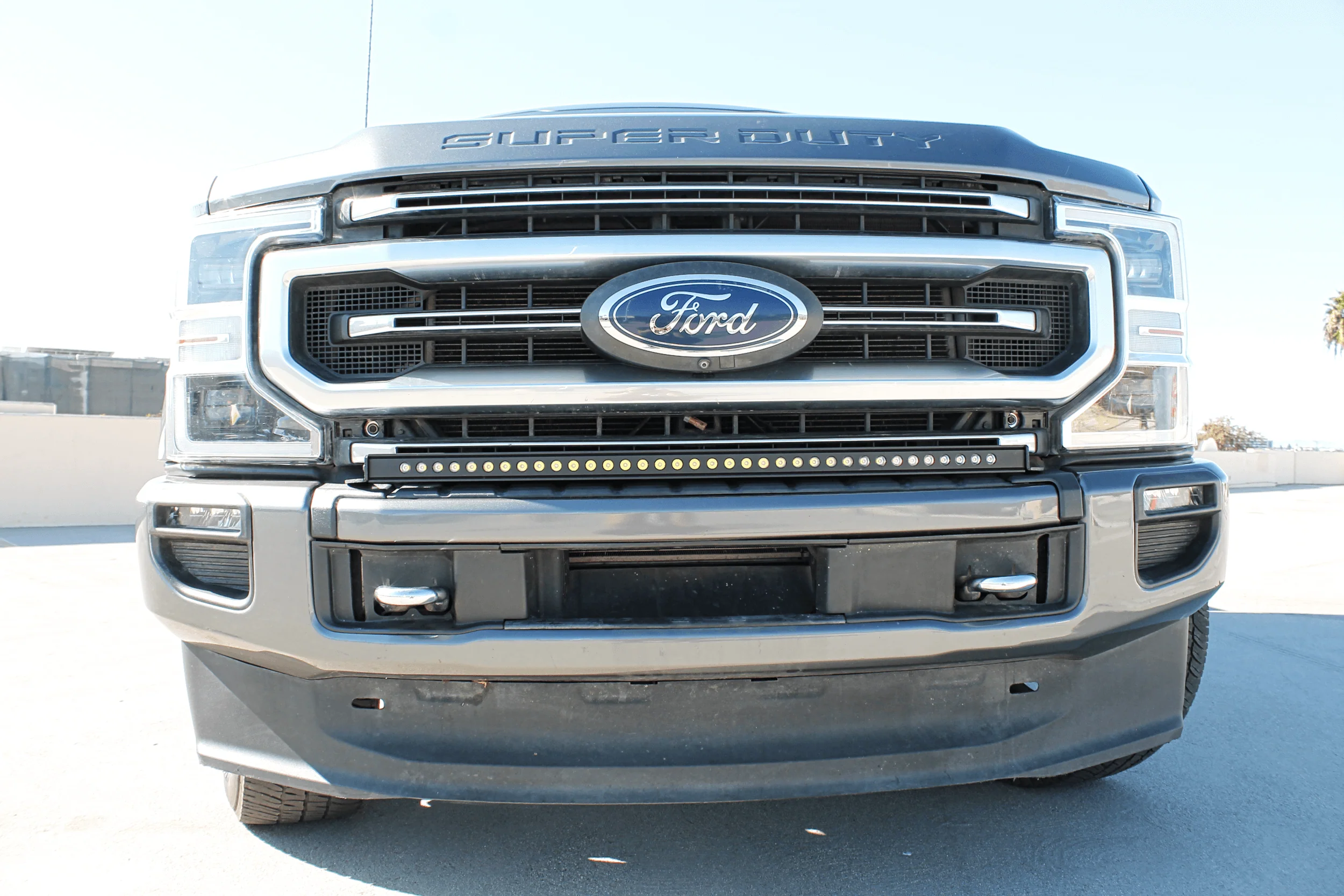 2020-2022 Ford Super Duty F250/F350/F450 40in Light Bar - Slim - Image 4