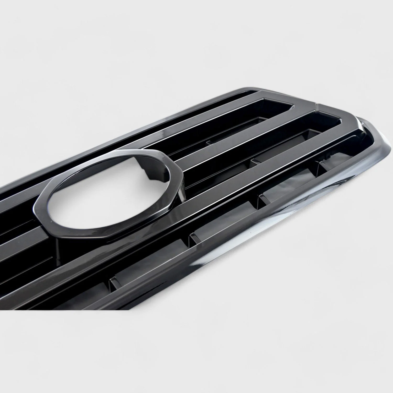 2020-2024 Toyota Tacoma Grille Overlay Gloss Black 1Pcs ABS Plastic - Image 2