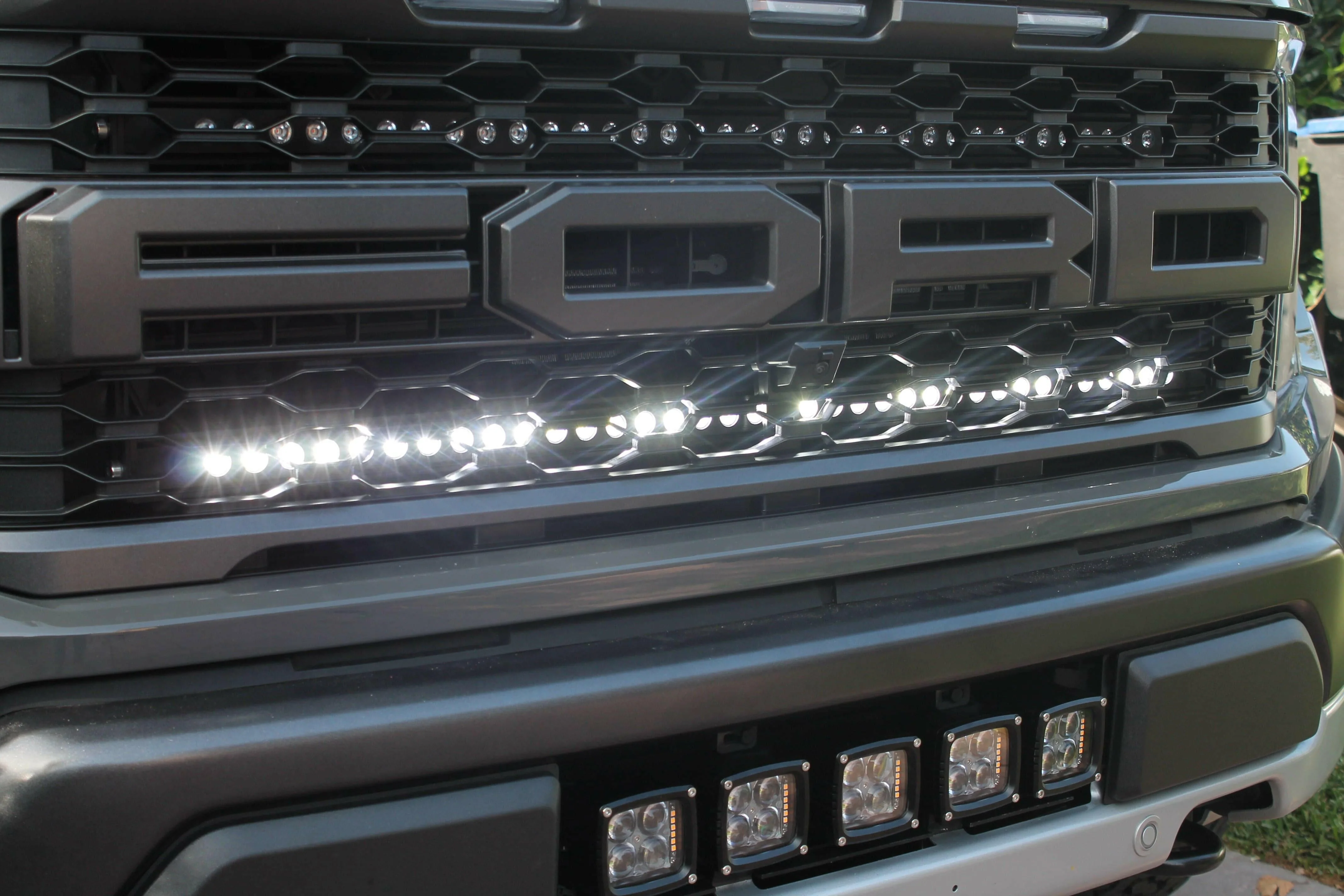 2021-2023 Ford Raptor Gen 3 Single 40in Light Bar - Image 4
