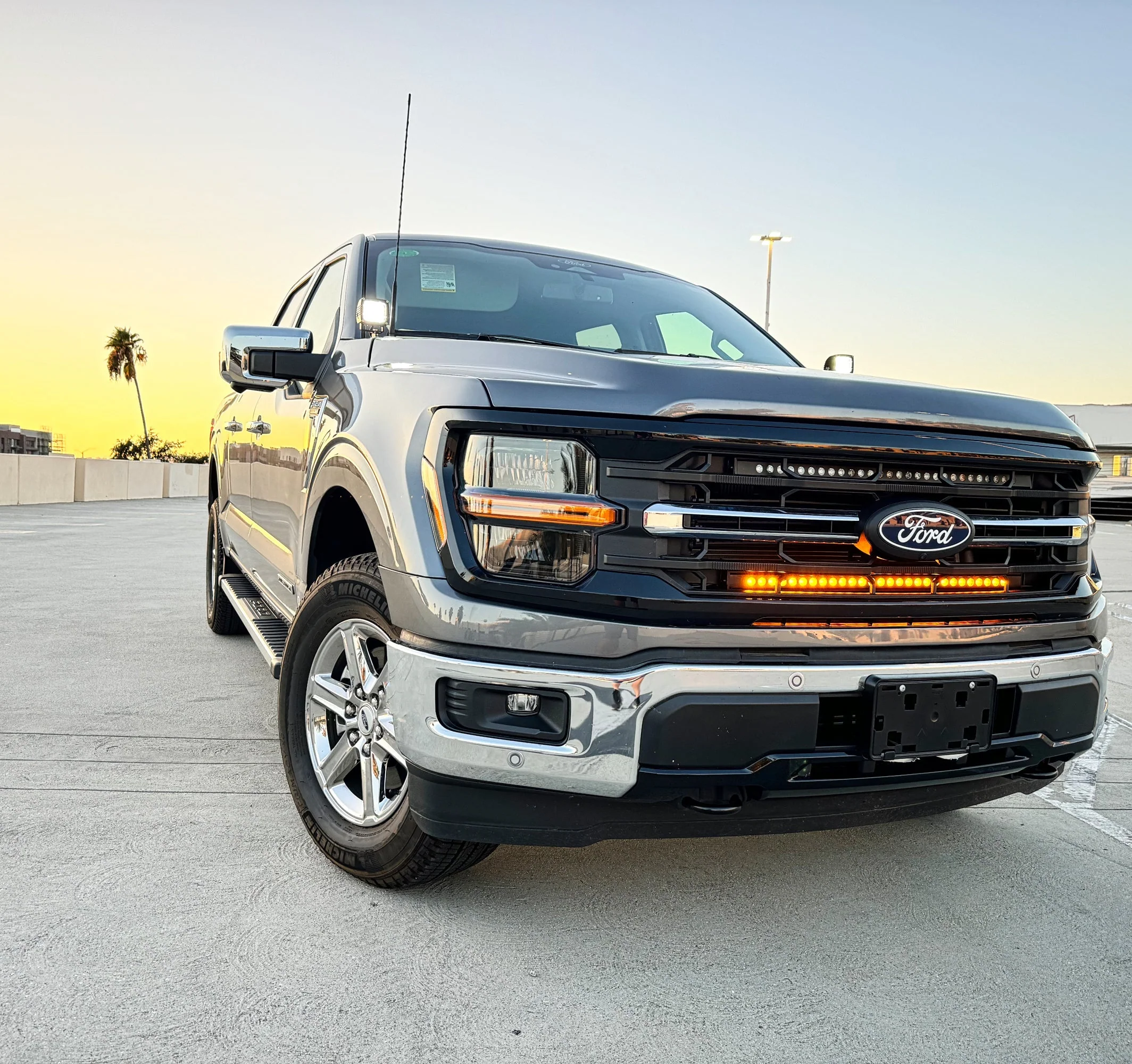 2024+ Ford F150 Dual 30in Light Bars - Image 3