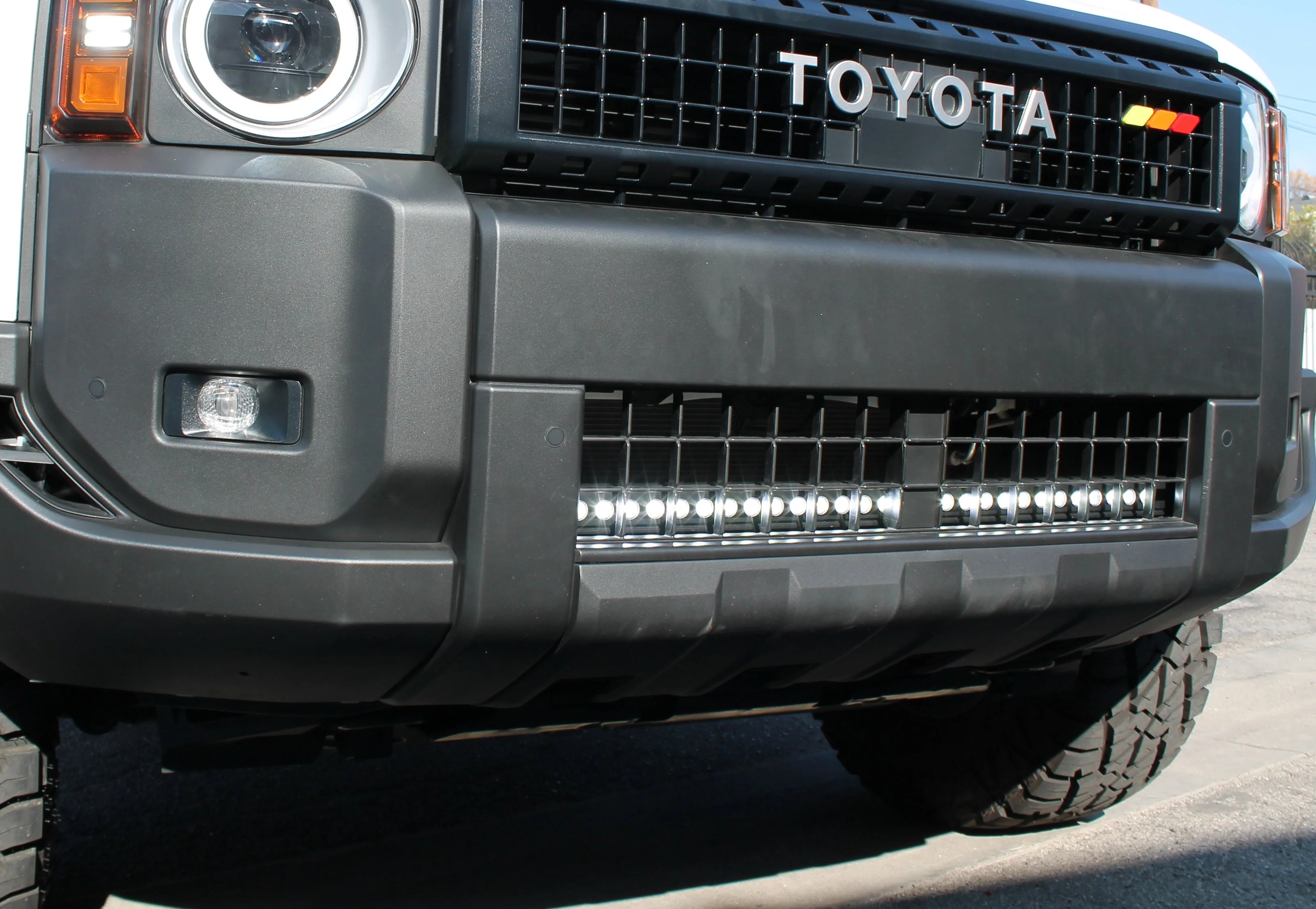 Land Cruiser lightbar 2024+ slim - Image 2