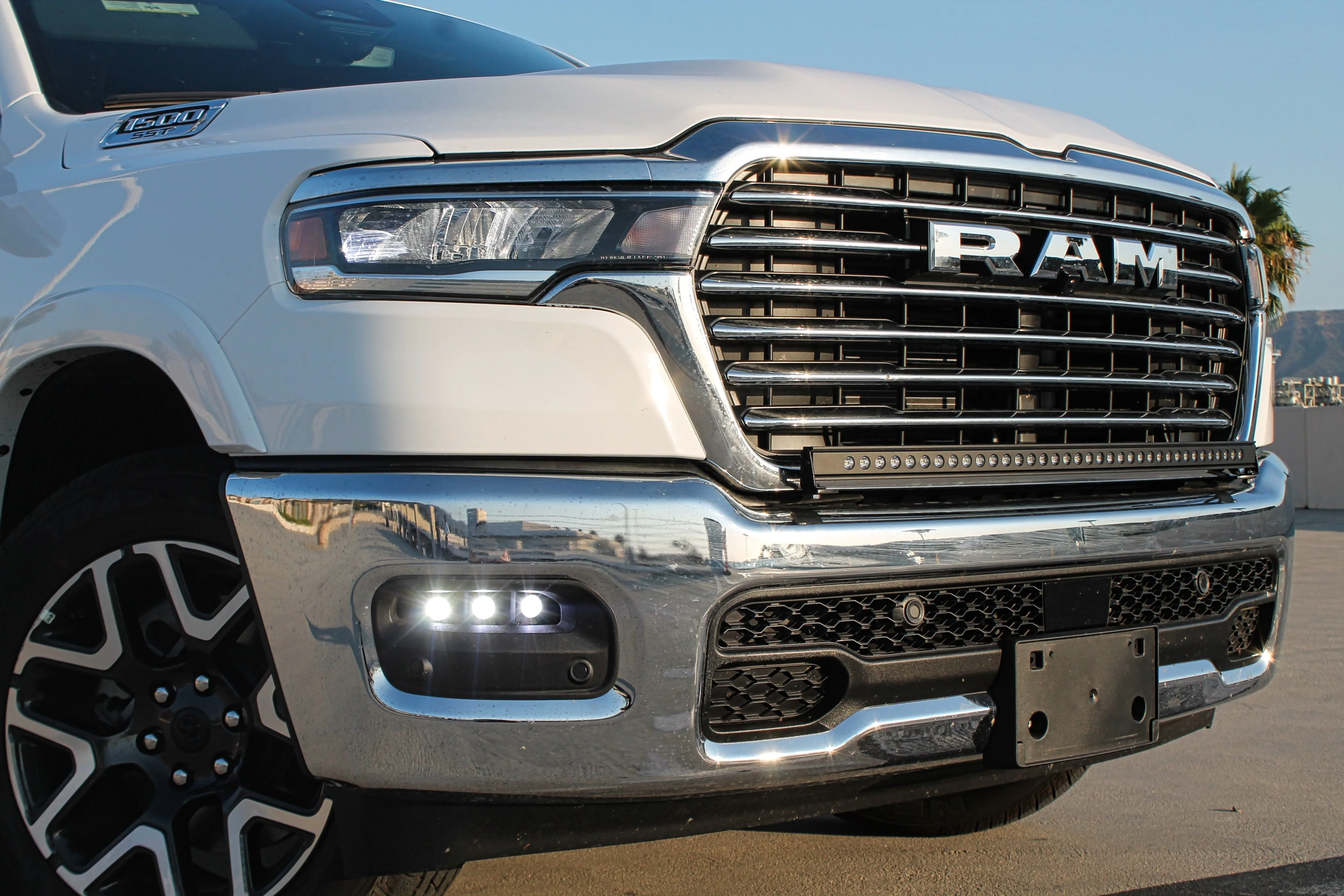 2025+ RAM 1500 Fog Light Kit - Image 9