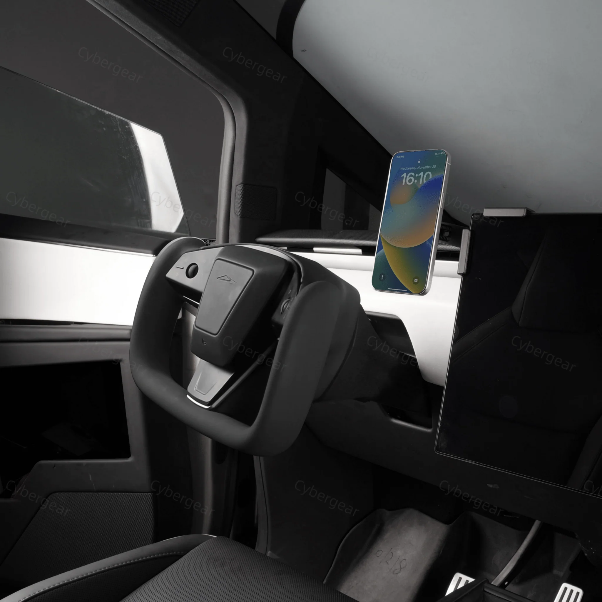 Cybertruck Magnetic Phone Mount MagSafe - Image 3