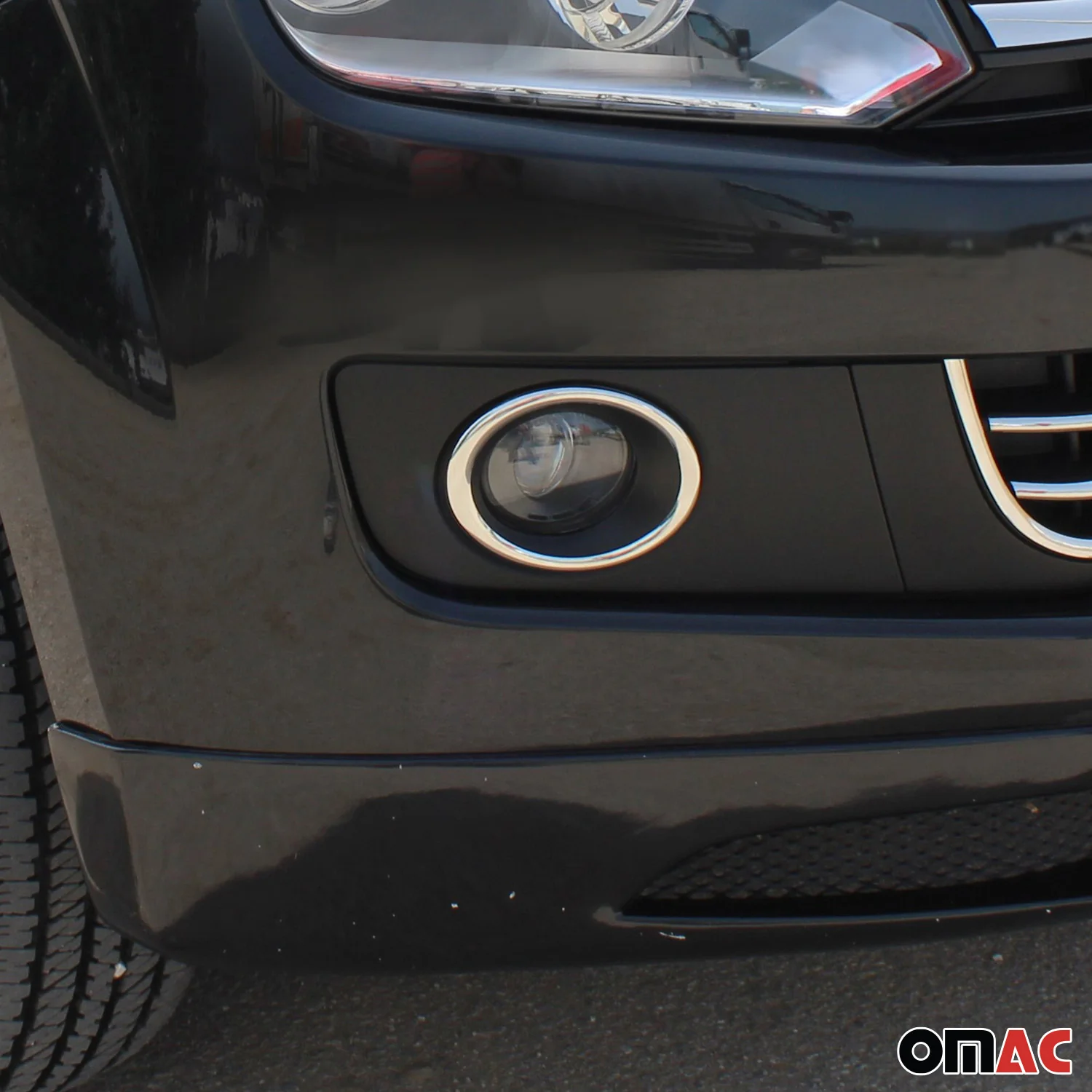 2010-2012 VW Amarok Fog Light Lamp Bezel Cover Stainless Steel Silver 2 Pcs - Image 3