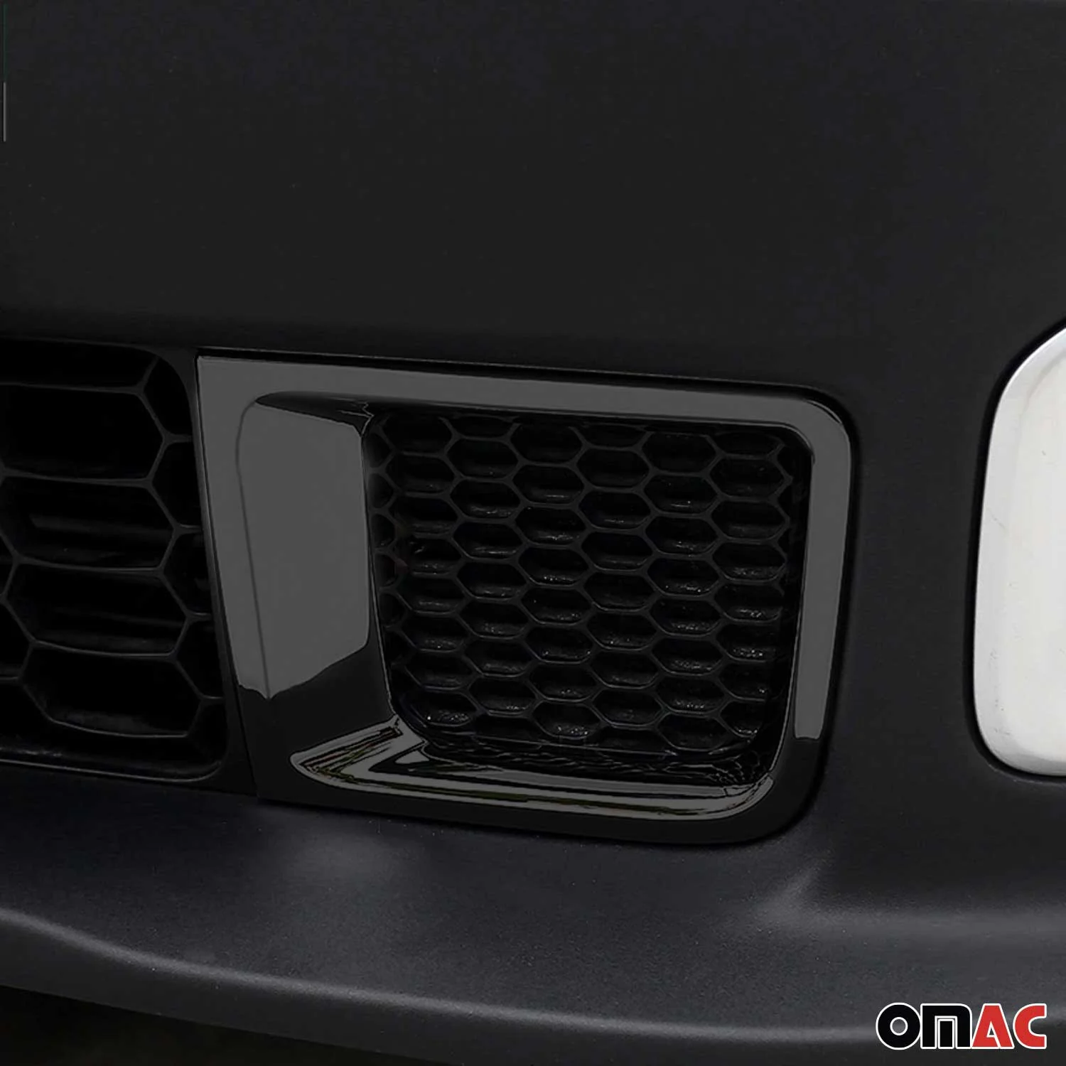 2015-2018 Jeep Renegade Front Bumper Trim Molding Dark 2 Pcs - Image 2