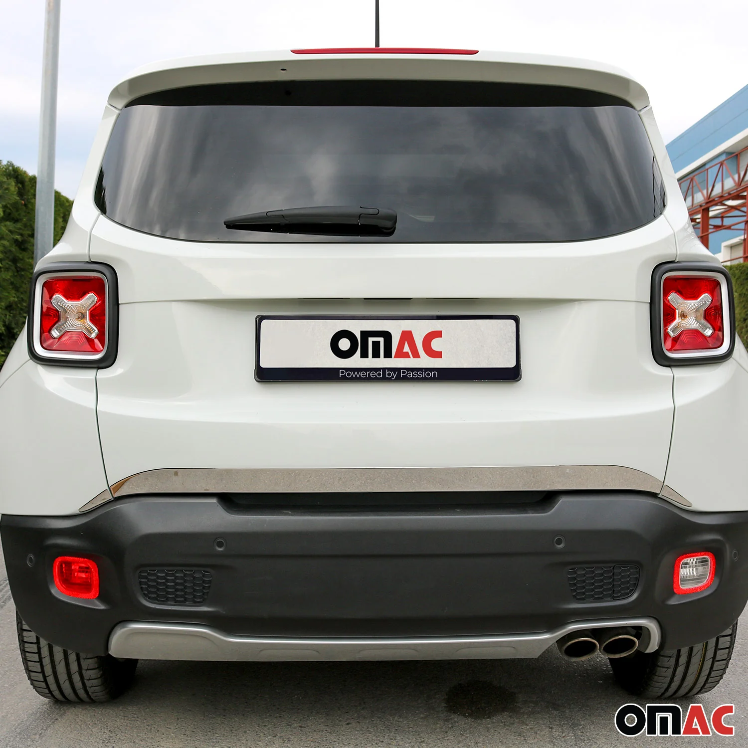 2015-2018 Jeep Renegade Rear Trunk Molding Trim for Jeep Renegade 2015-2018 Steel Silver 3 Pcs - Image 2
