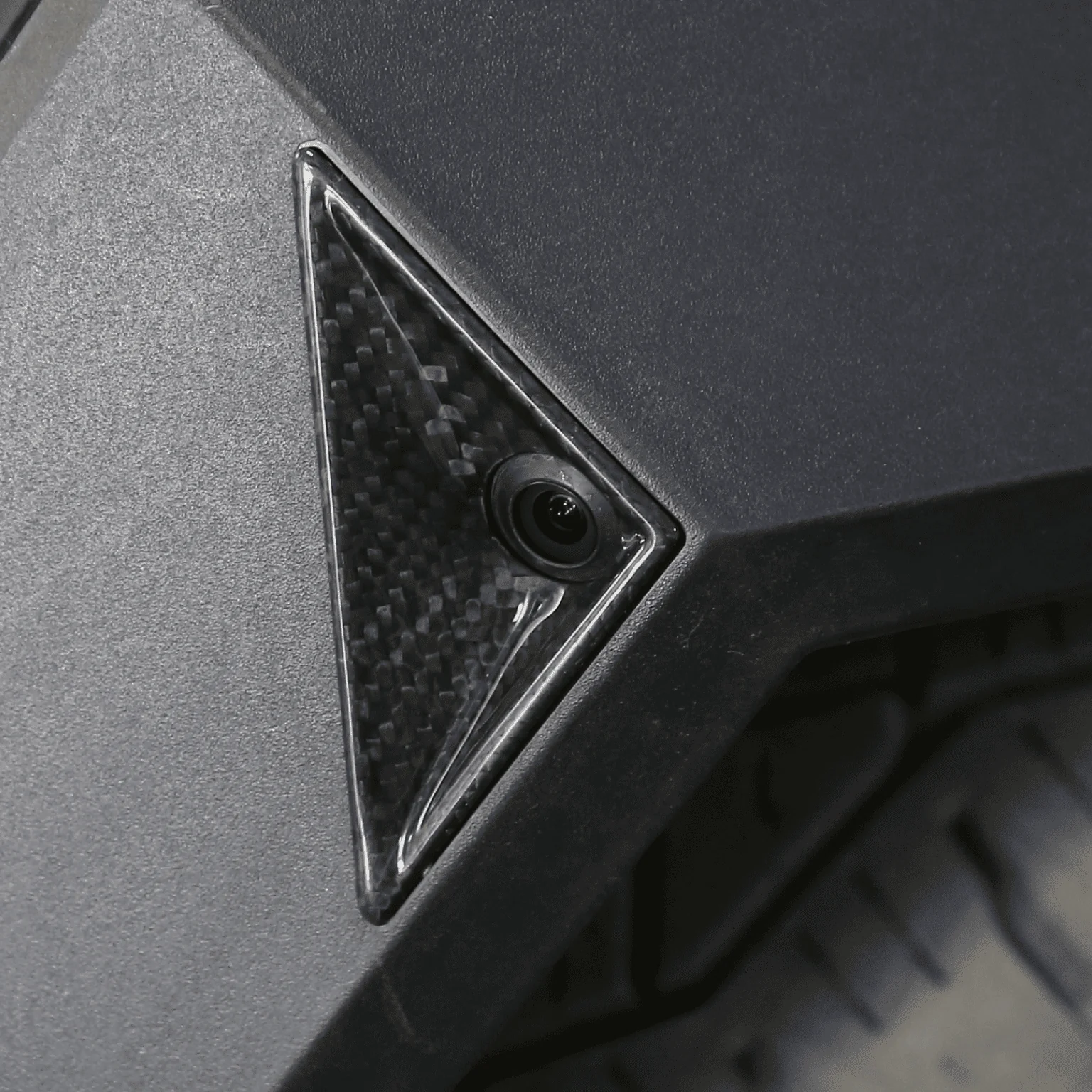 [Real Carbon Fiber] Fender Camera Decorative Cover For Cybertruck - Image 2