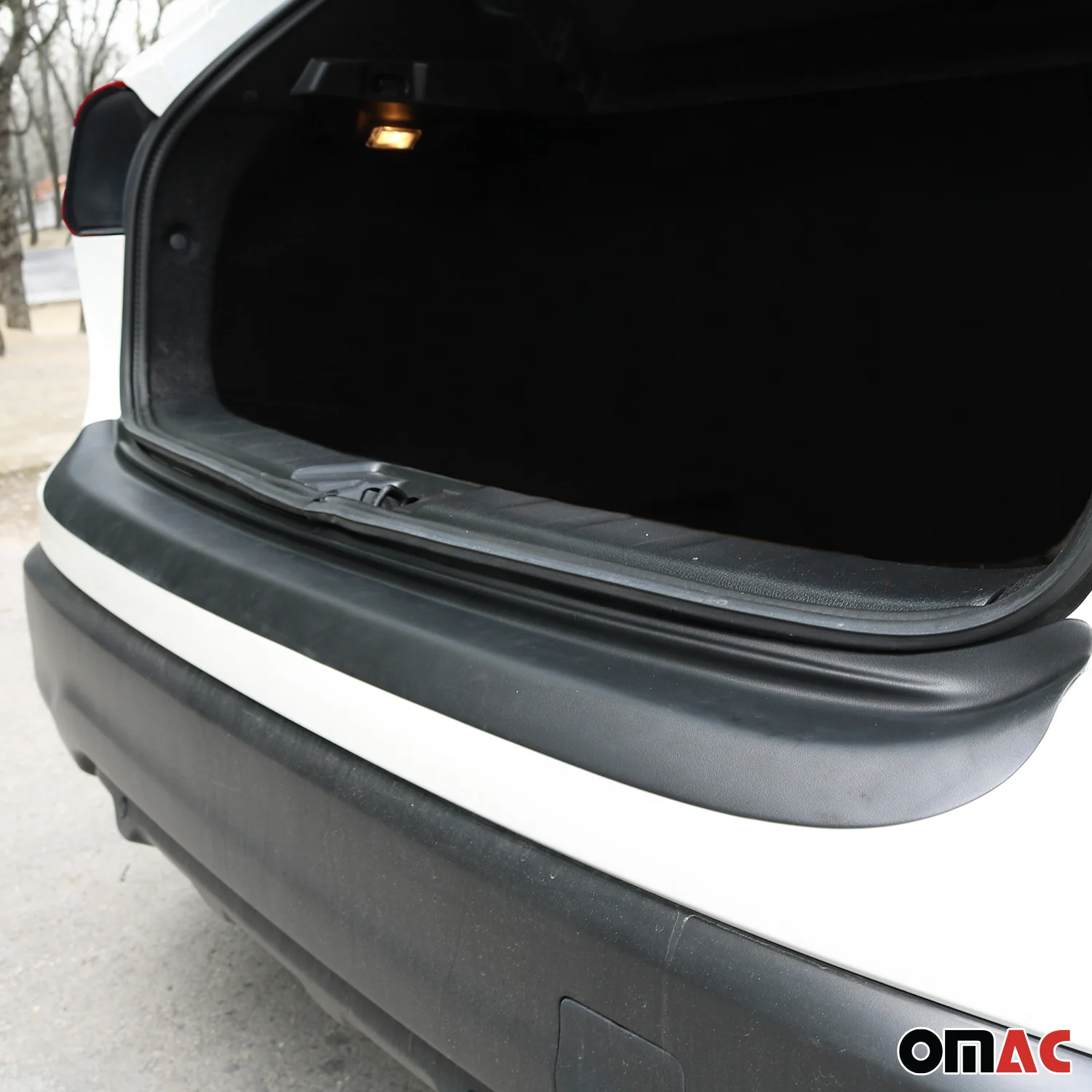 2017-2020 Nissan Rogue Sport Rear Bumper Guard Plastic Black - Image 5