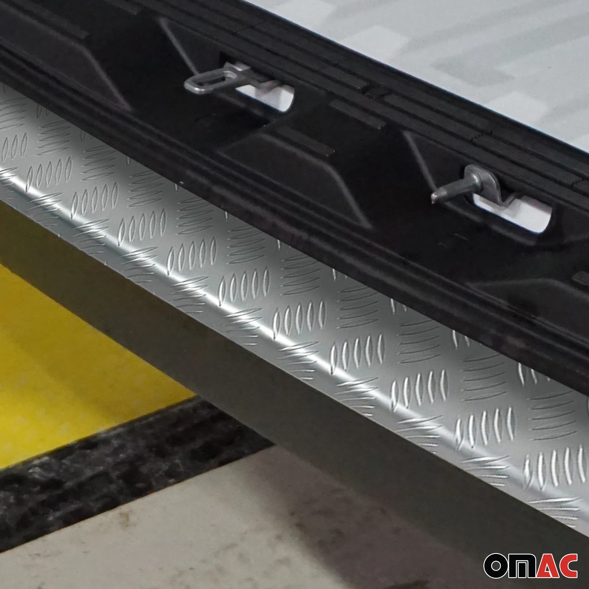 Rear Bumper Sill Cover Guard for Mercedes Sprinter W907 2019-2026 Aluminium Grey - Image 3