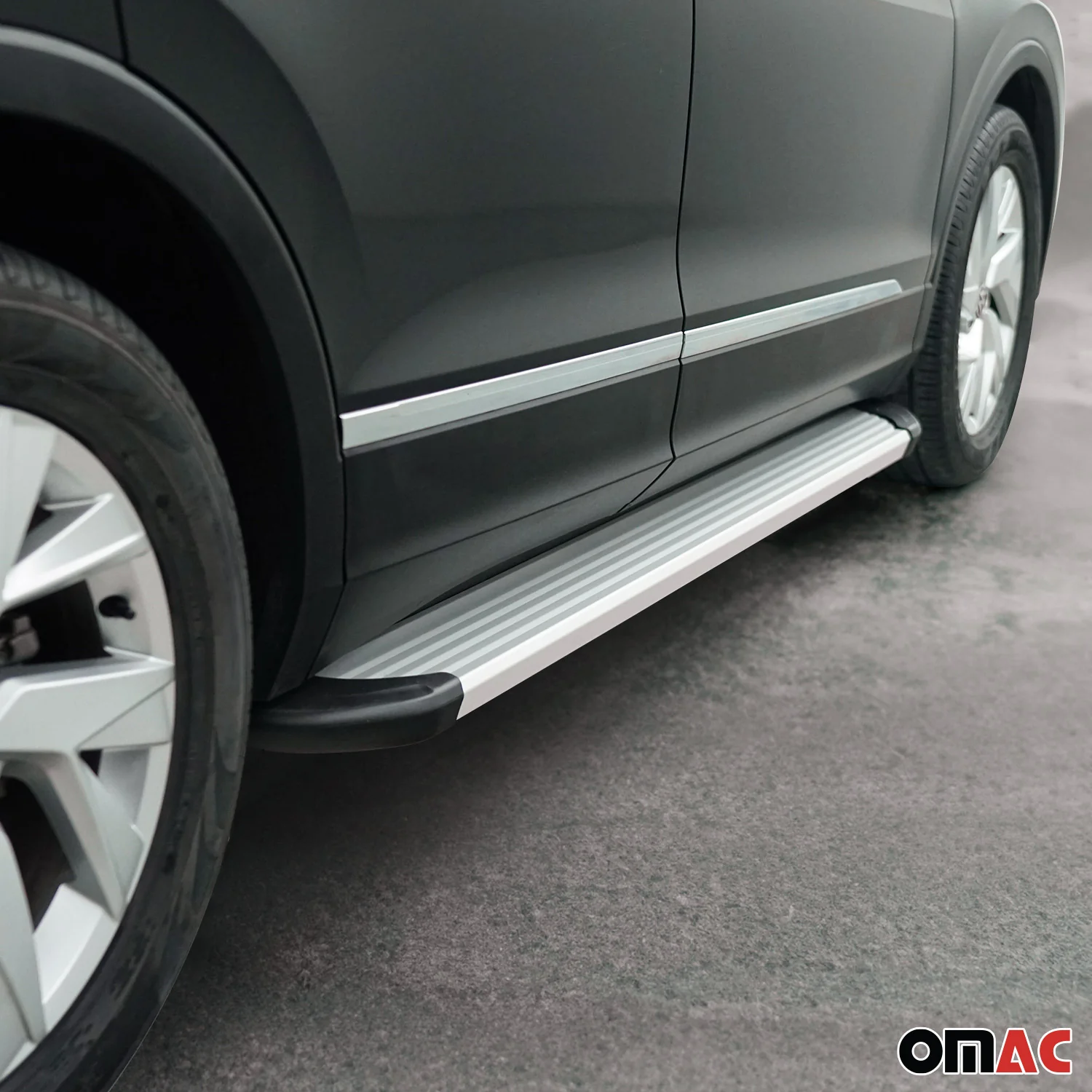 2013-2018 Hyundai Santa Fe Running Boards Side Steps Silver - Image 3