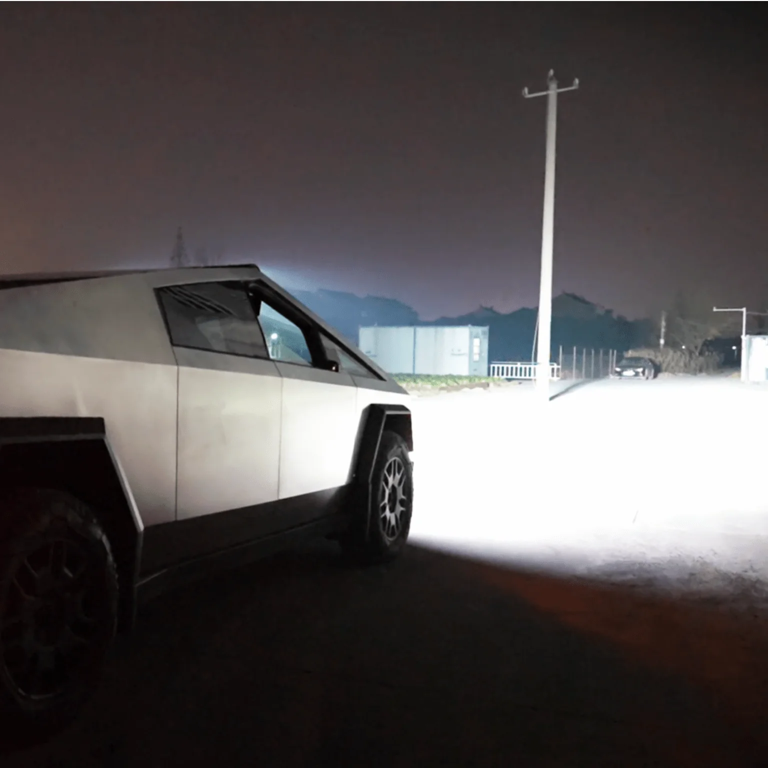 Tesla Cybertruck LED Light Bar Off-Road Overland Roof Top Lighting Bar - Image 2