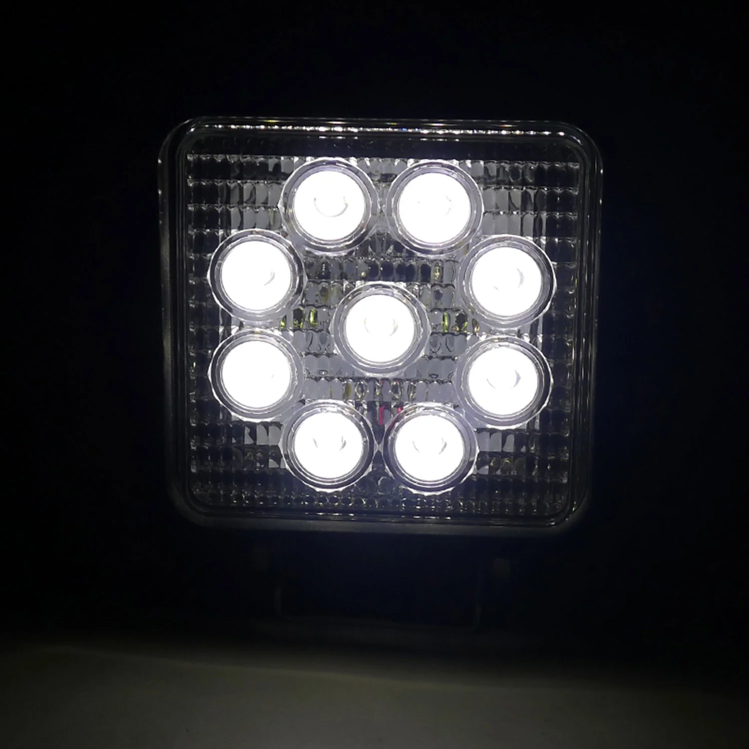 Universal Off Road 6000K Flood Beam 27W 9-LED Fog Light Black Alu Housing/Glass - Image 3